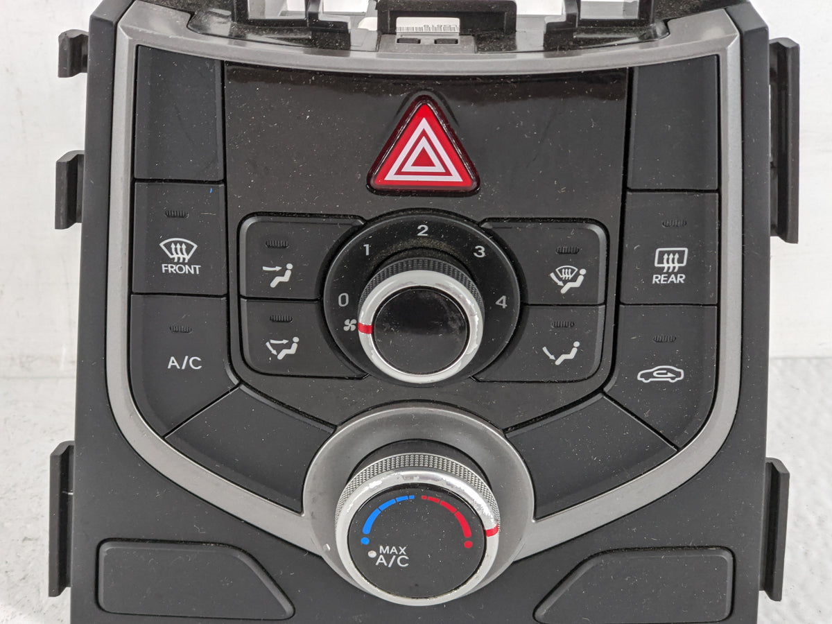 2014-2016 Hyundai Elantra Climate Control Module Temperature AC/Heater Replacement P/N:97250-3XCC1 C500-ATDCF Fits OEM Used 