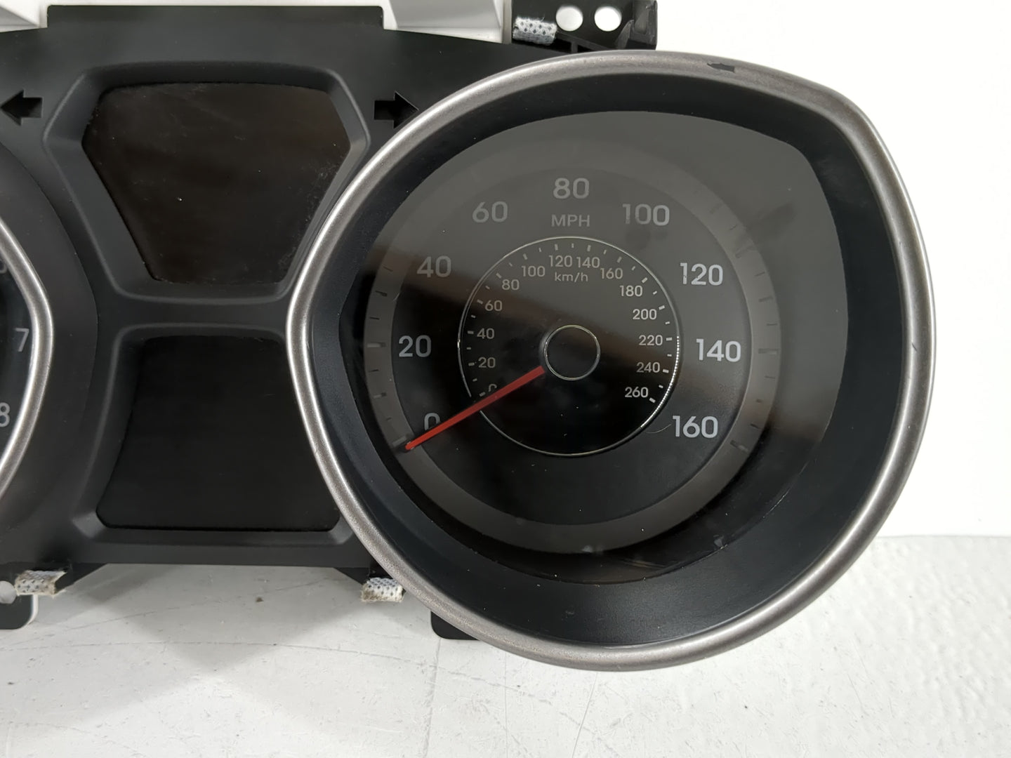 2014-2016 Hyundai Elantra Instrument Cluster Speedometer Gauges P/N:34004-3Y010 94004-3X210 Fits Fits 2014 2015 2016 OEM Use