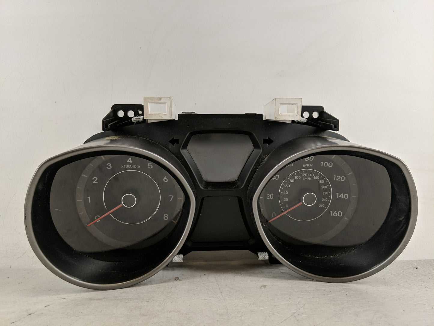 2014-2016 Hyundai Elantra Instrument Cluster Speedometer Gauges P/N:34004-3Y010 94004-3X210 Fits Fits 2014 2015 2016 OEM Use