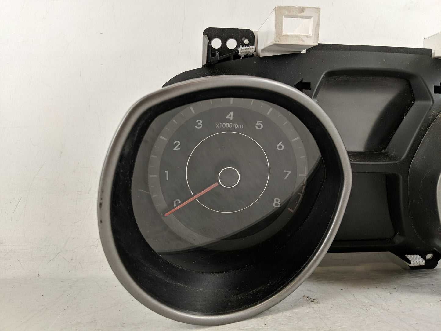 2014-2016 Hyundai Elantra Instrument Cluster Speedometer Gauges P/N:34004-3Y010 94004-3X210 Fits Fits 2014 2015 2016 OEM Use