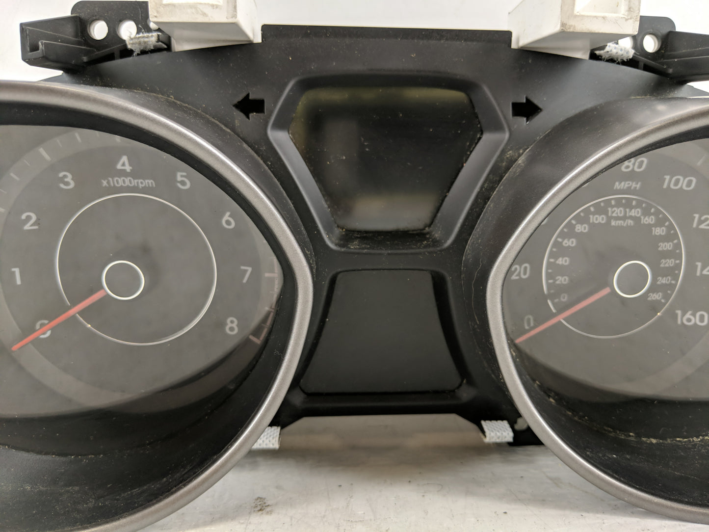 2014-2016 Hyundai Elantra Instrument Cluster Speedometer Gauges P/N:34004-3Y010 94004-3X210 Fits Fits 2014 2015 2016 OEM Use