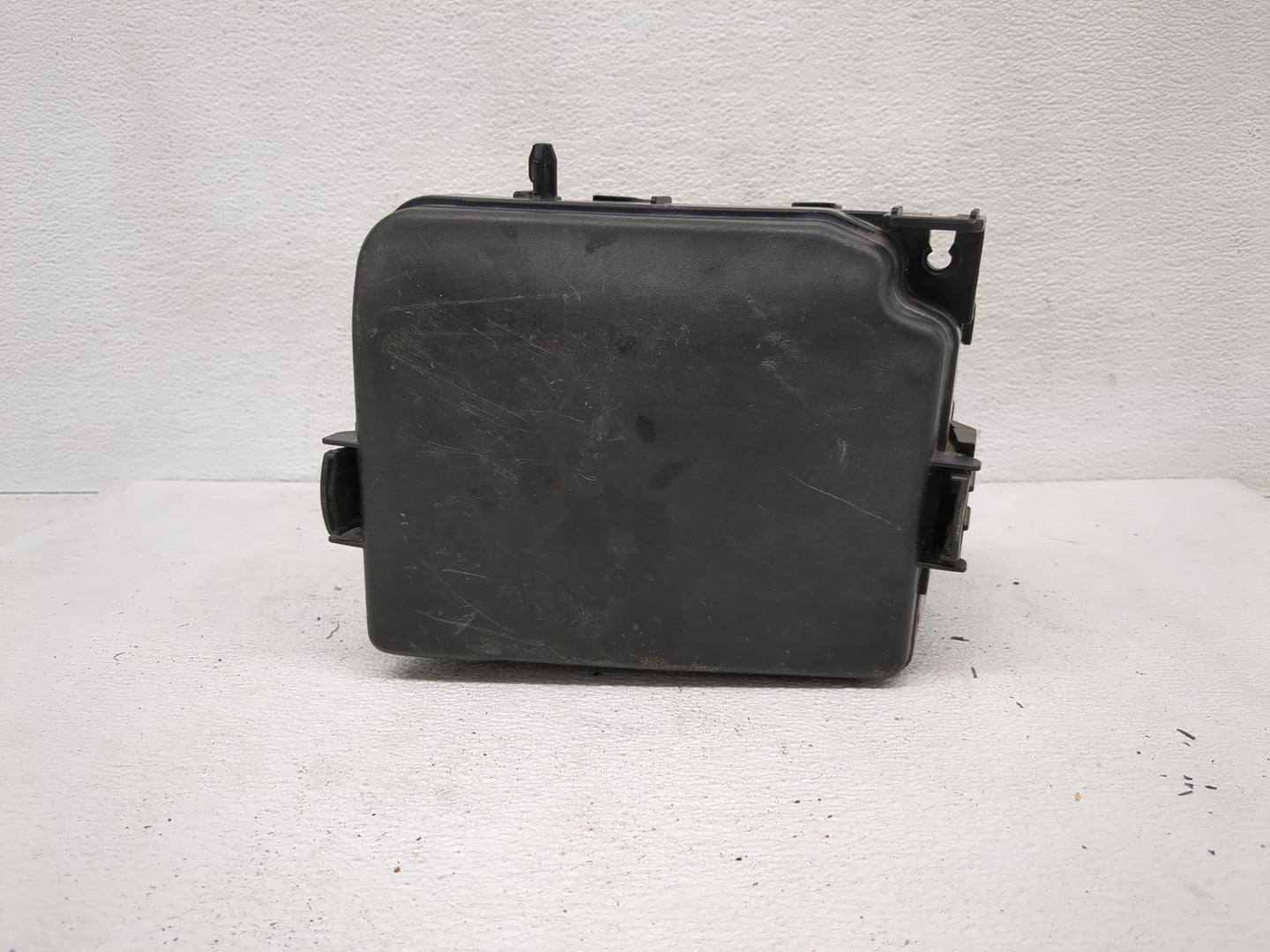 2014-2016 Hyundai Elantra Fusebox Fuse Box Panel Relay Module P/N:91951-3X710 Fits Fits 2014 2015 2016 OEM Used Auto Parts -