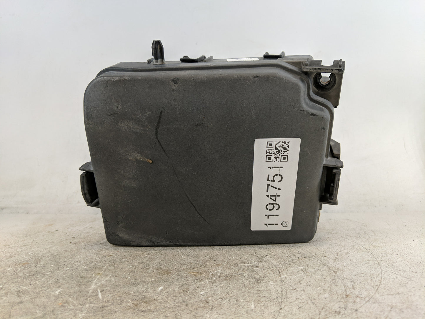 2014-2016 Hyundai Elantra Fusebox Fuse Box Panel Relay Module P/N:91265 3X060 Fits Fits 2014 2015 2016 OEM Used Auto Parts -