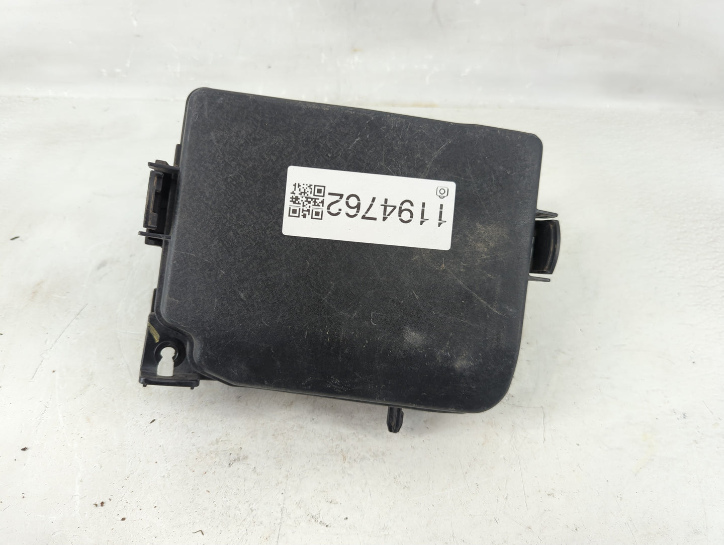 2014-2016 Hyundai Elantra Fusebox Fuse Box Panel Relay Module P/N:91951-3X710 Fits Fits 2014 2015 2016 OEM Used Auto Parts -