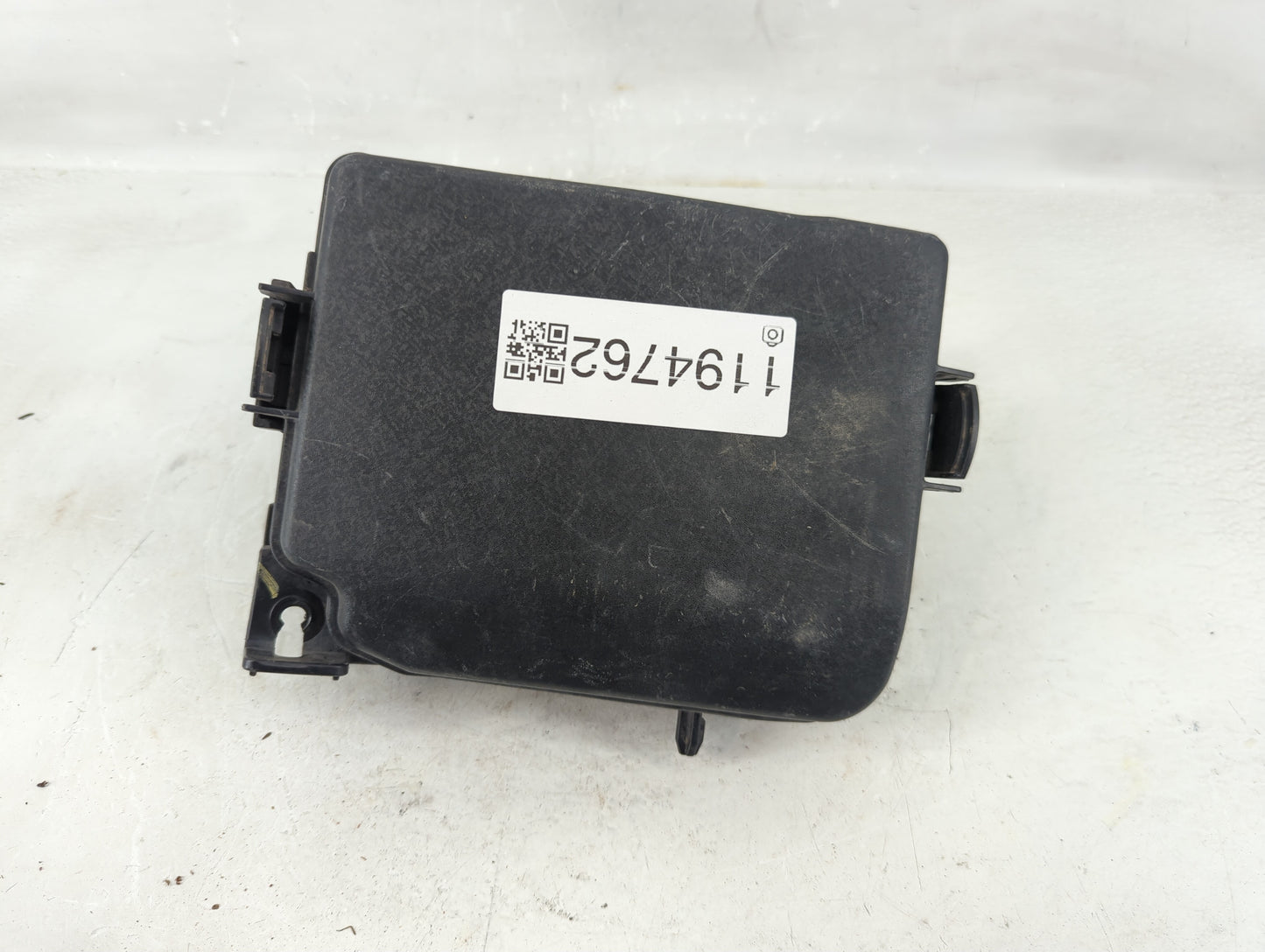 2014-2016 Hyundai Elantra Fusebox Fuse Box Panel Relay Module P/N:91951-3X710 Fits Fits 2014 2015 2016 OEM Used Auto Parts -