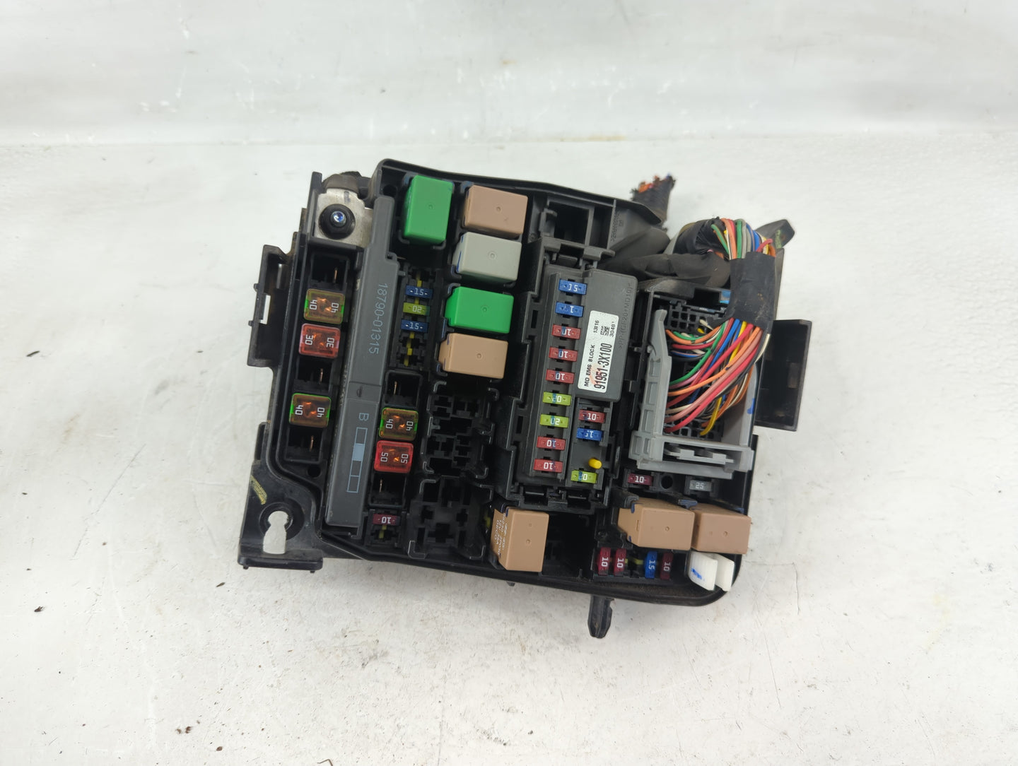 2014-2016 Hyundai Elantra Fusebox Fuse Box Panel Relay Module P/N:91951-3X710 Fits Fits 2014 2015 2016 OEM Used Auto Parts -
