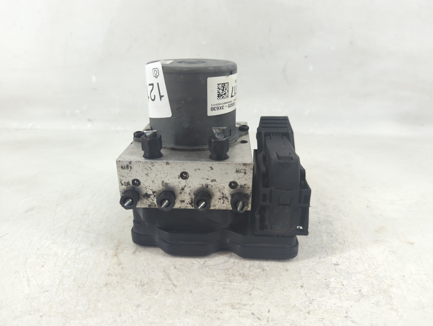 2014-2016 Hyundai Elantra ABS Pump Control Module Replacement P/N:58920-3X630 Fits Fits 2014 2015 2016 OEM Used Auto Parts -