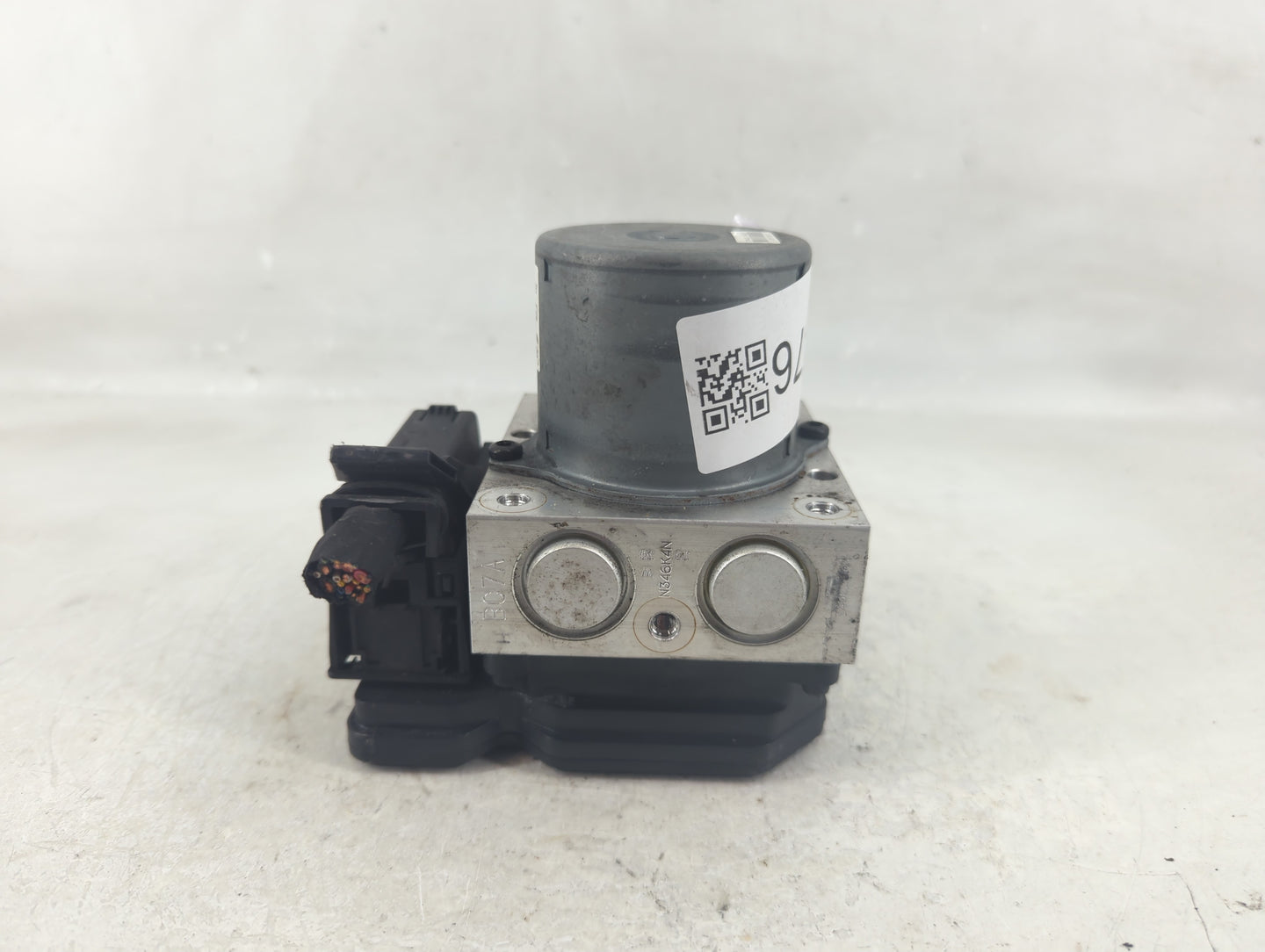 2014-2016 Hyundai Elantra ABS Pump Control Module Replacement P/N:58920-3X630 Fits Fits 2014 2015 2016 OEM Used Auto Parts -