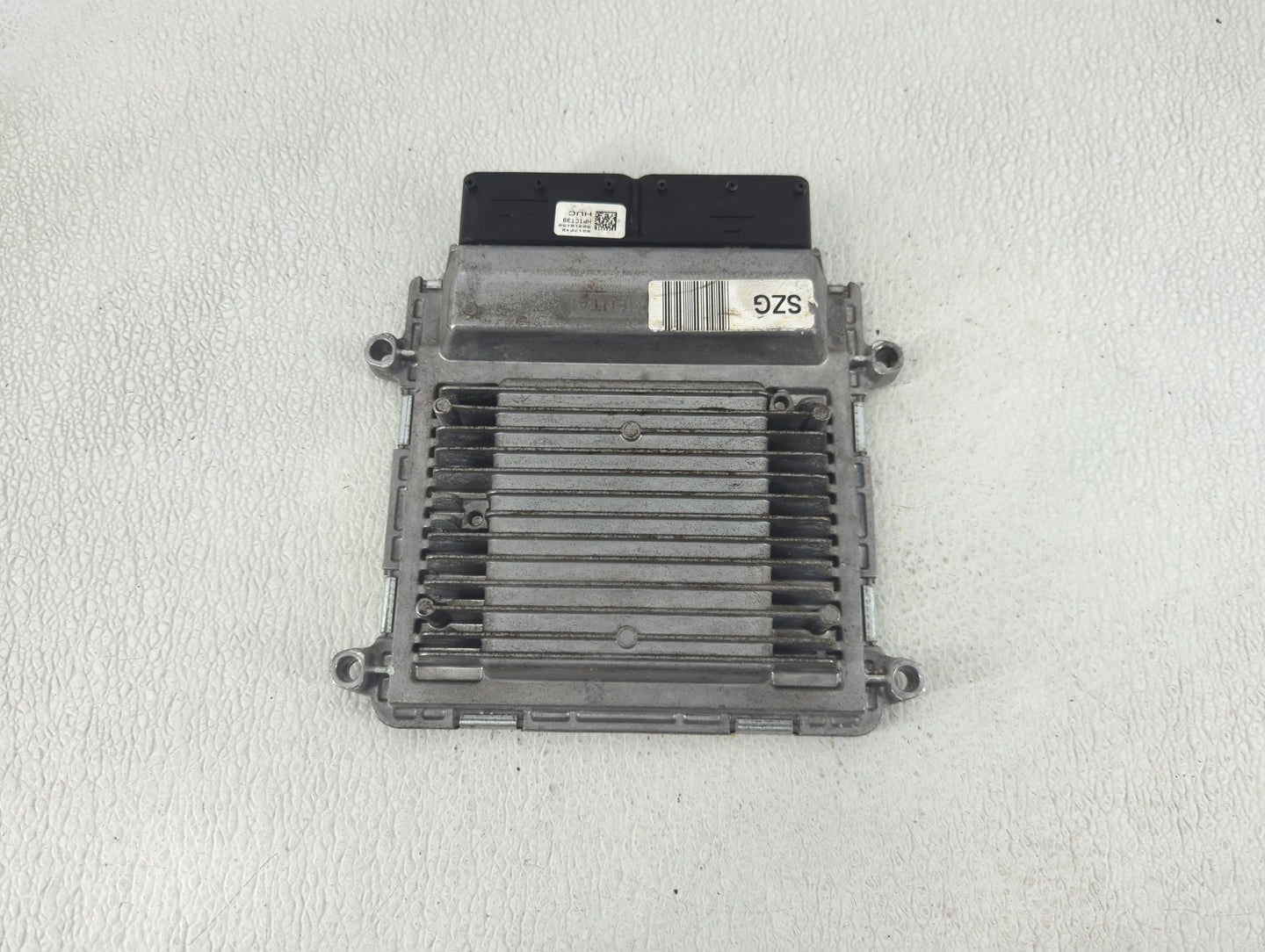 2015 Hyundai Elantra PCM Engine Control Computer ECU ECM PCU OEM P/N:39103-2EMW5 39102-2EMW5 Fits OEM Used Auto Parts - Oemu