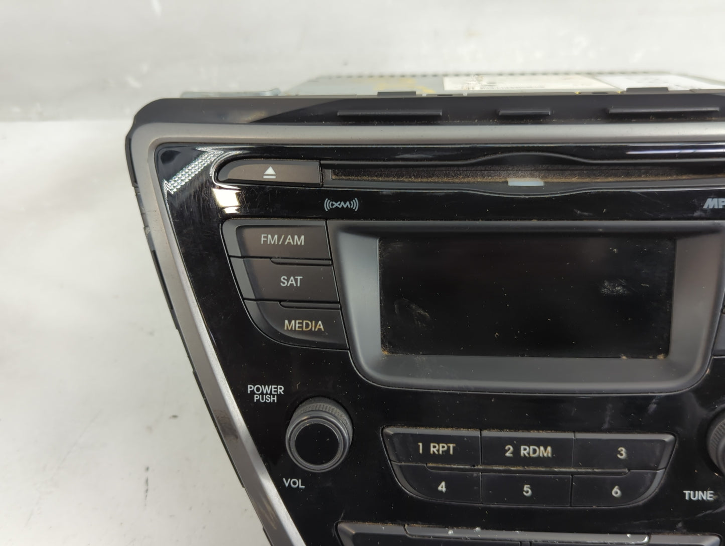 2014-2016 Hyundai Elantra Radio AM FM Cd Player Receiver Replacement P/N:96170-3X156GU Fits Fits 2014 2015 2016 OEM Used Aut