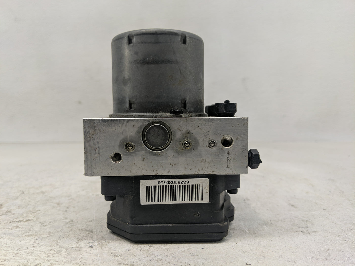 2014-2016 Hyundai Elantra ABS Pump Control Module Replacement P/N:58920-3X630 Fits Fits 2014 2015 2016 OEM Used Auto Parts -