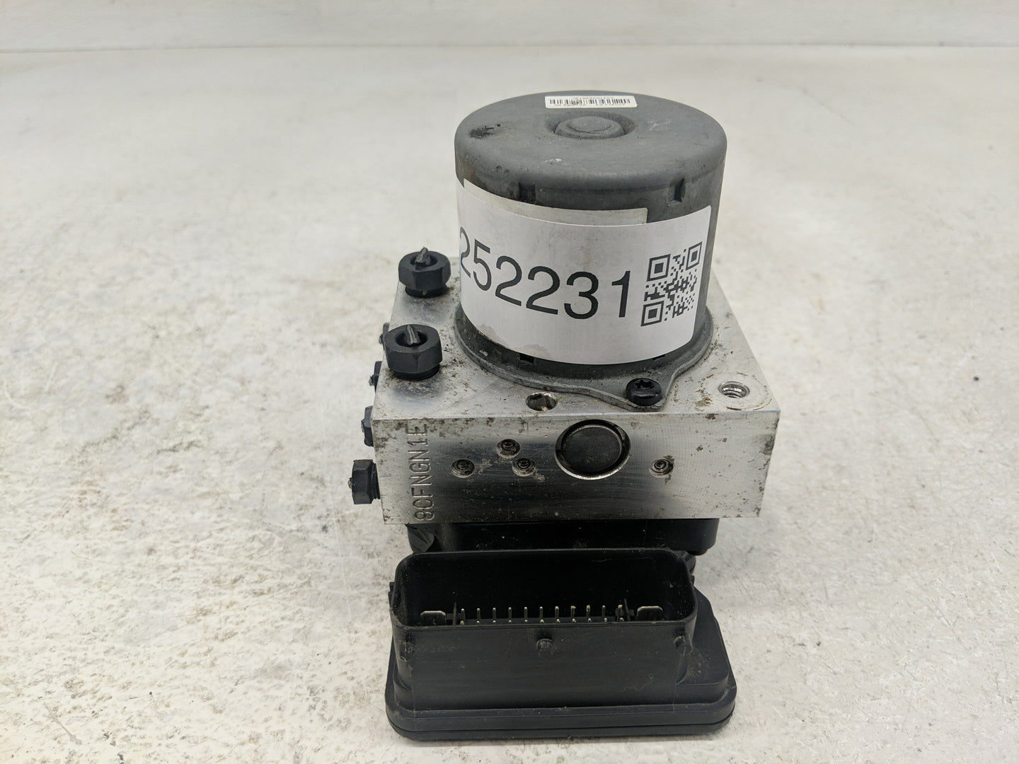 2014-2016 Hyundai Elantra ABS Pump Control Module Replacement P/N:58920-3X630 Fits Fits 2014 2015 2016 OEM Used Auto Parts -