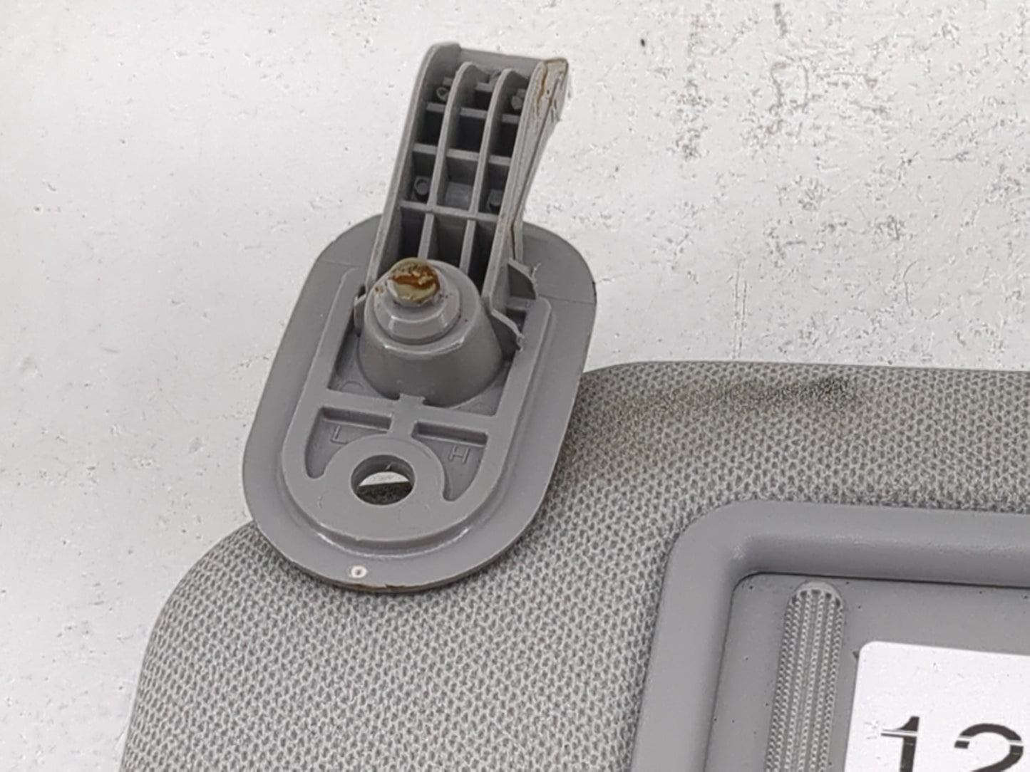 2014-2016 Hyundai Elantra Sun Visor Shade Replacement Passenger Right Mirror Fits Fits 2014 2015 2016 OEM Used Auto Parts - 