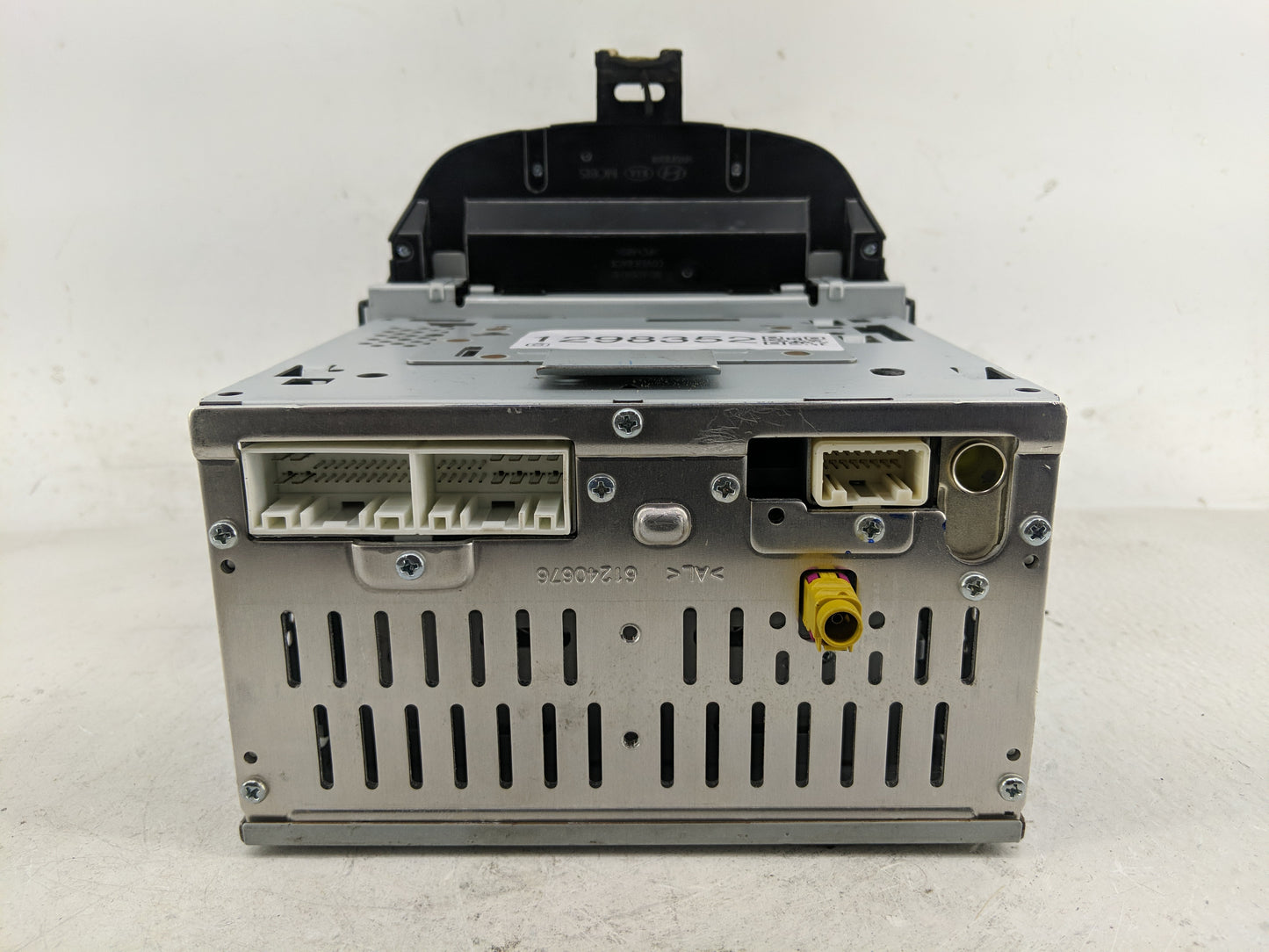 2014-2015 Hyundai Elantra Radio AM FM Cd Player Receiver Replacement P/N:96180-3X165GU Fits Fits 2014 2015 OEM Used Auto Par