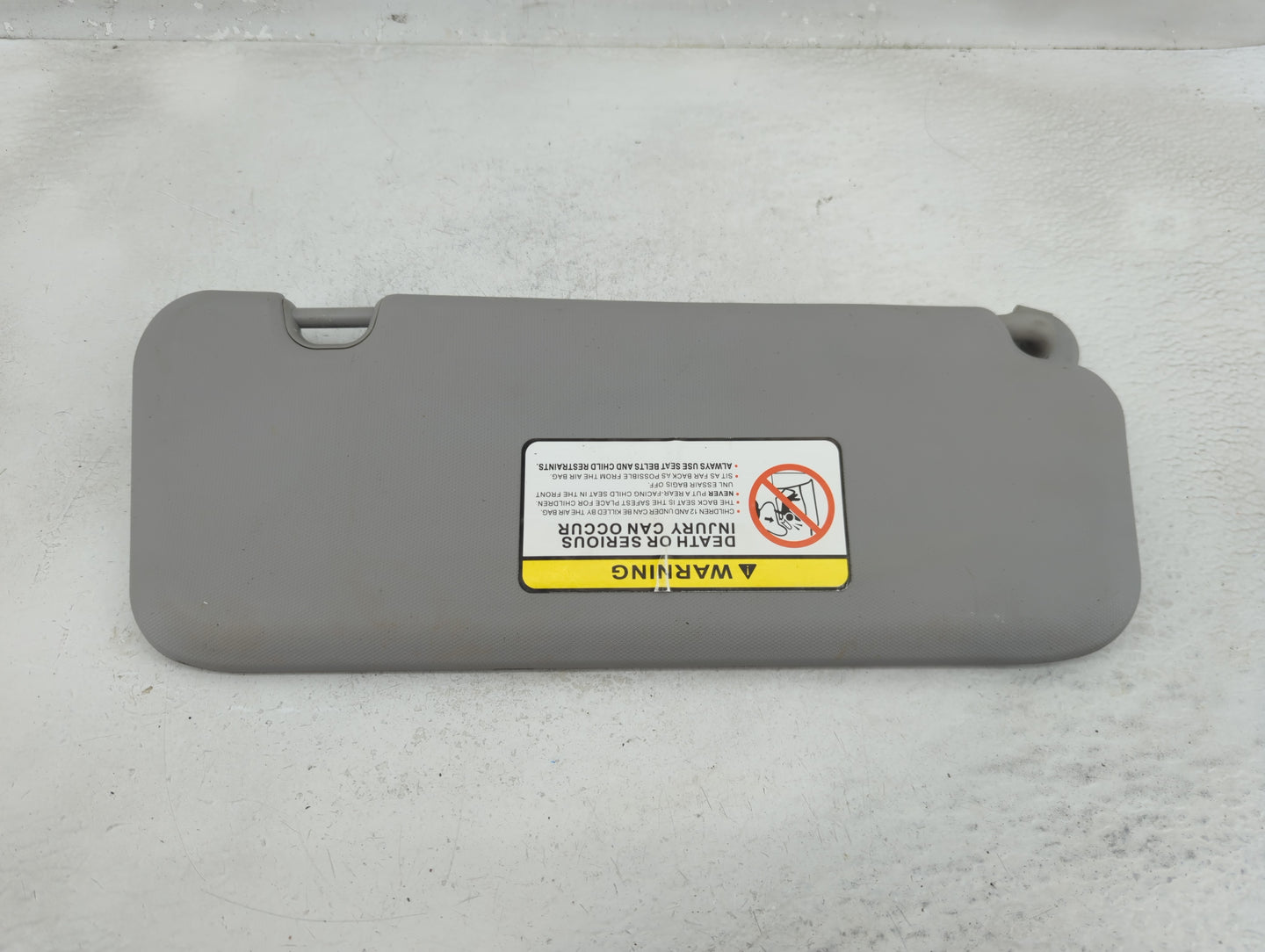 2014-2016 Hyundai Elantra Sun Visor Shade Replacement Driver Left Mirror Fits Fits 2014 2015 2016 OEM Used Auto Parts - Oemu