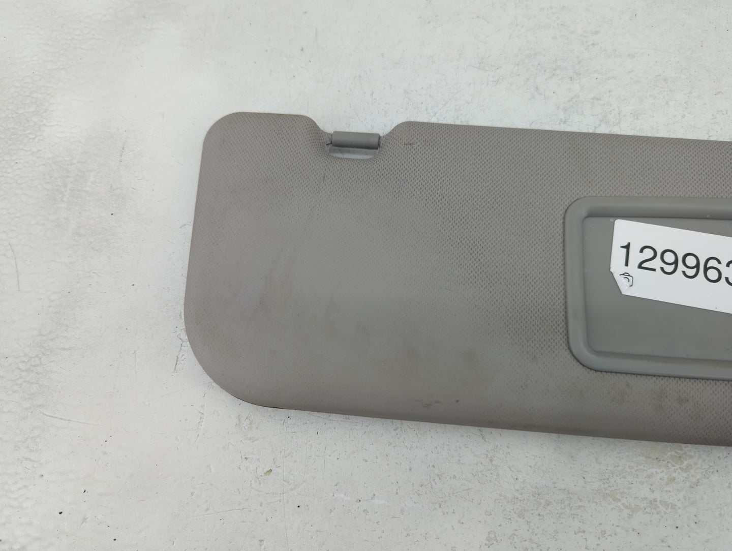 2014-2016 Hyundai Elantra Sun Visor Shade Replacement Passenger Right Mirror Fits Fits 2014 2015 2016 OEM Used Auto Parts - 