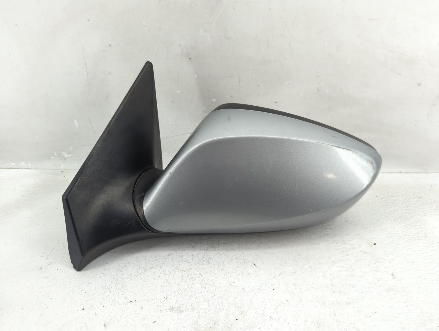 2015-2016 Hyundai Elantra Driver Side View Mirror - Left Door Mirror OEM Used - Oemusedautoparts1.com