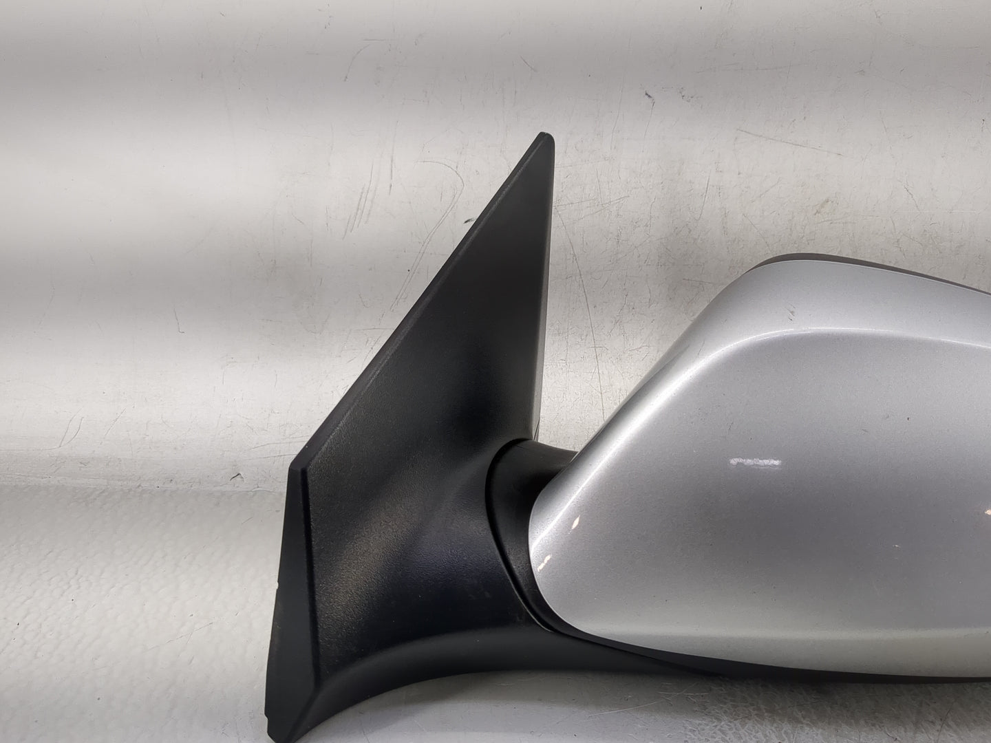 2015 Hyundai Elantra Driver Side View Mirror - Left Door Mirror OEM Used - Oemusedautoparts1.com