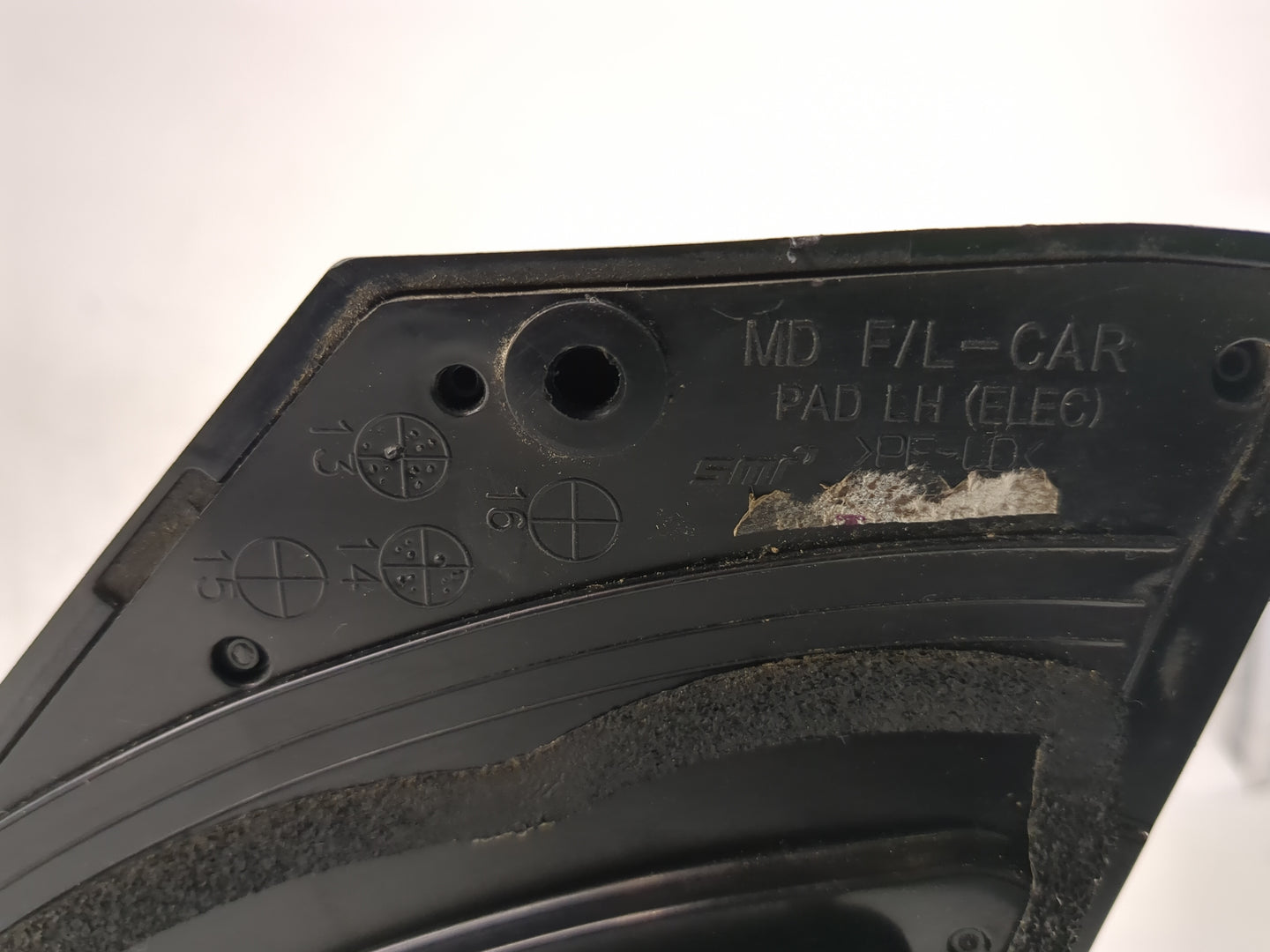 2015 Hyundai Elantra Driver Side View Mirror - Left Door Mirror OEM Used - Oemusedautoparts1.com
