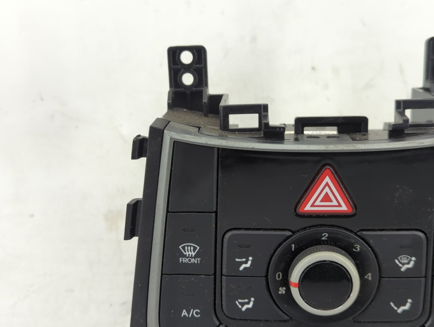 2014-2016 Hyundai Elantra Climate Control Module Temperature AC/Heater Replacement P/N:97250-3XCC0 Fits Fits 2014 2015 2016 