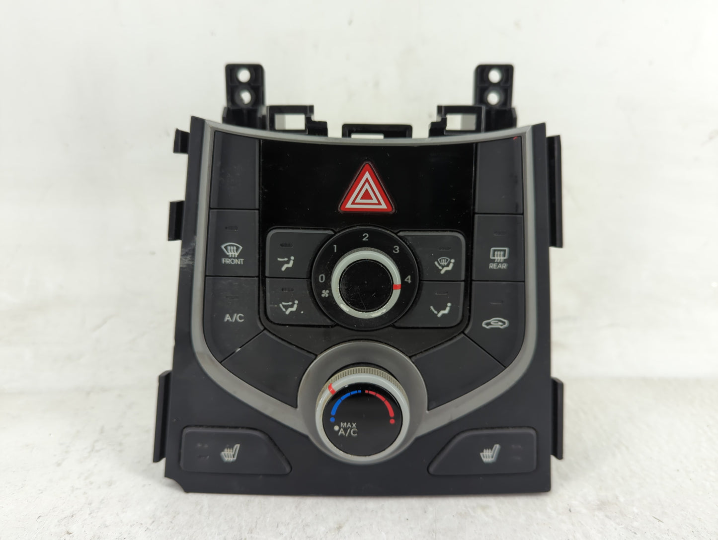 2014-2016 Hyundai Elantra Climate Control Module Temperature AC/Heater Replacement P/N:97250-3XCD1 97250-3XCC0 Fits OEM Used