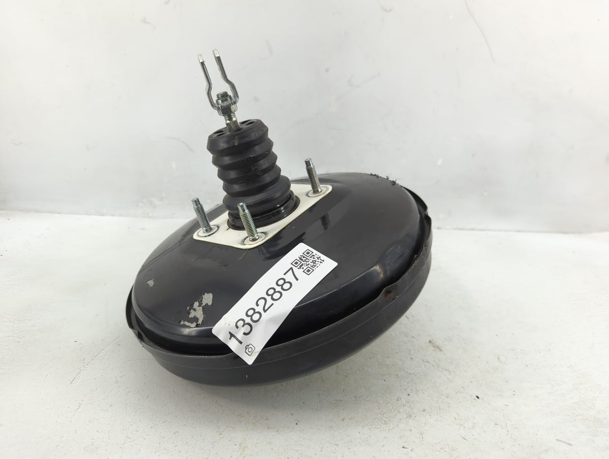 2011-2016 Hyundai Elantra Power Brake Booster Oem 1382887 - Oemusedautoparts1.com