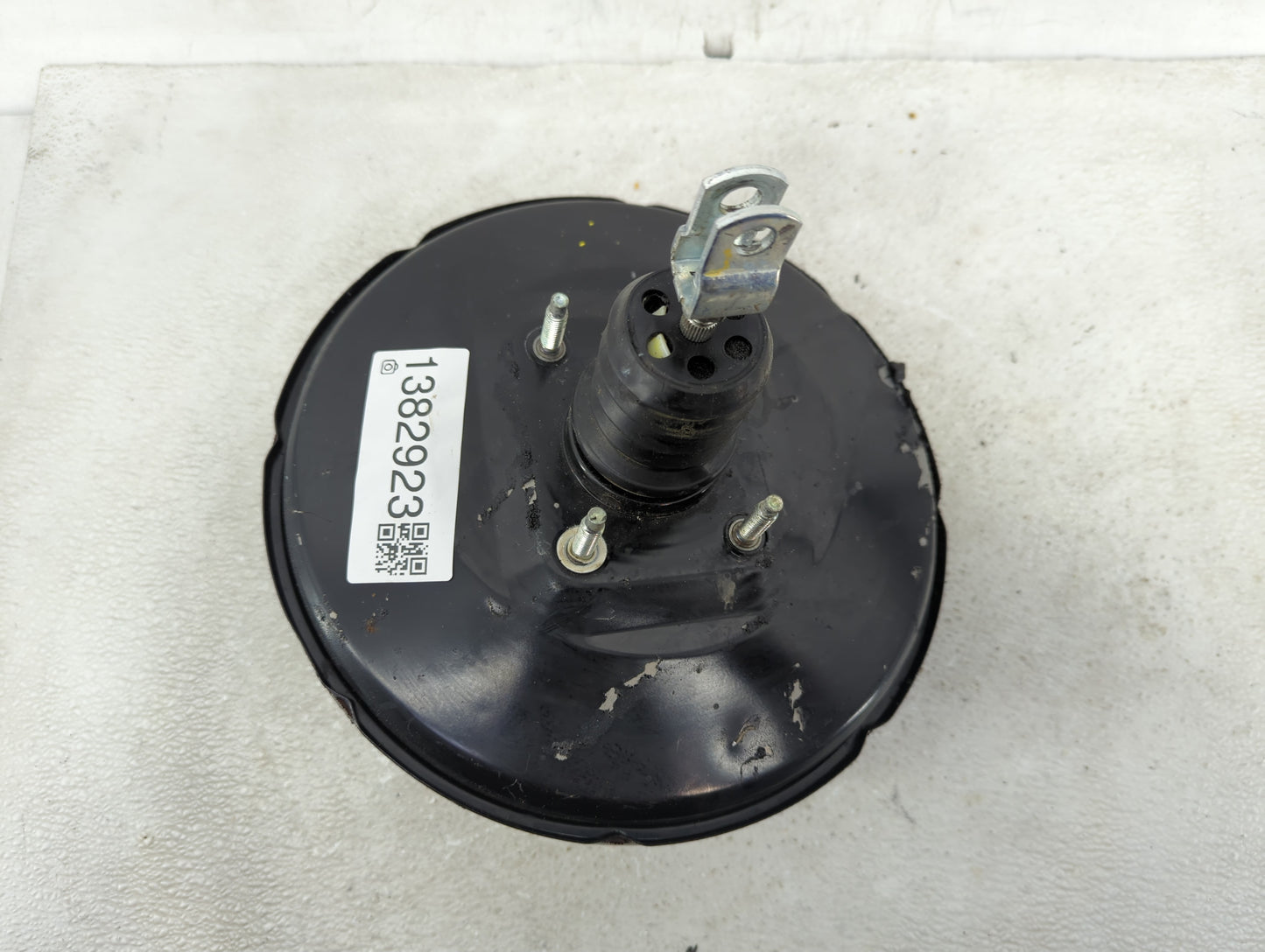 2011-2016 Hyundai Elantra Power Brake Booster Oem - Oemusedautoparts1.com