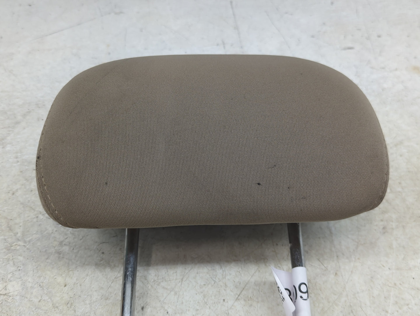 2013-2017 Hyundai Elantra Headrest Head Rest Rear Center Seat Fits Fits 2013 2014 2015 2016 2017 OEM Used Auto Parts - Oemus