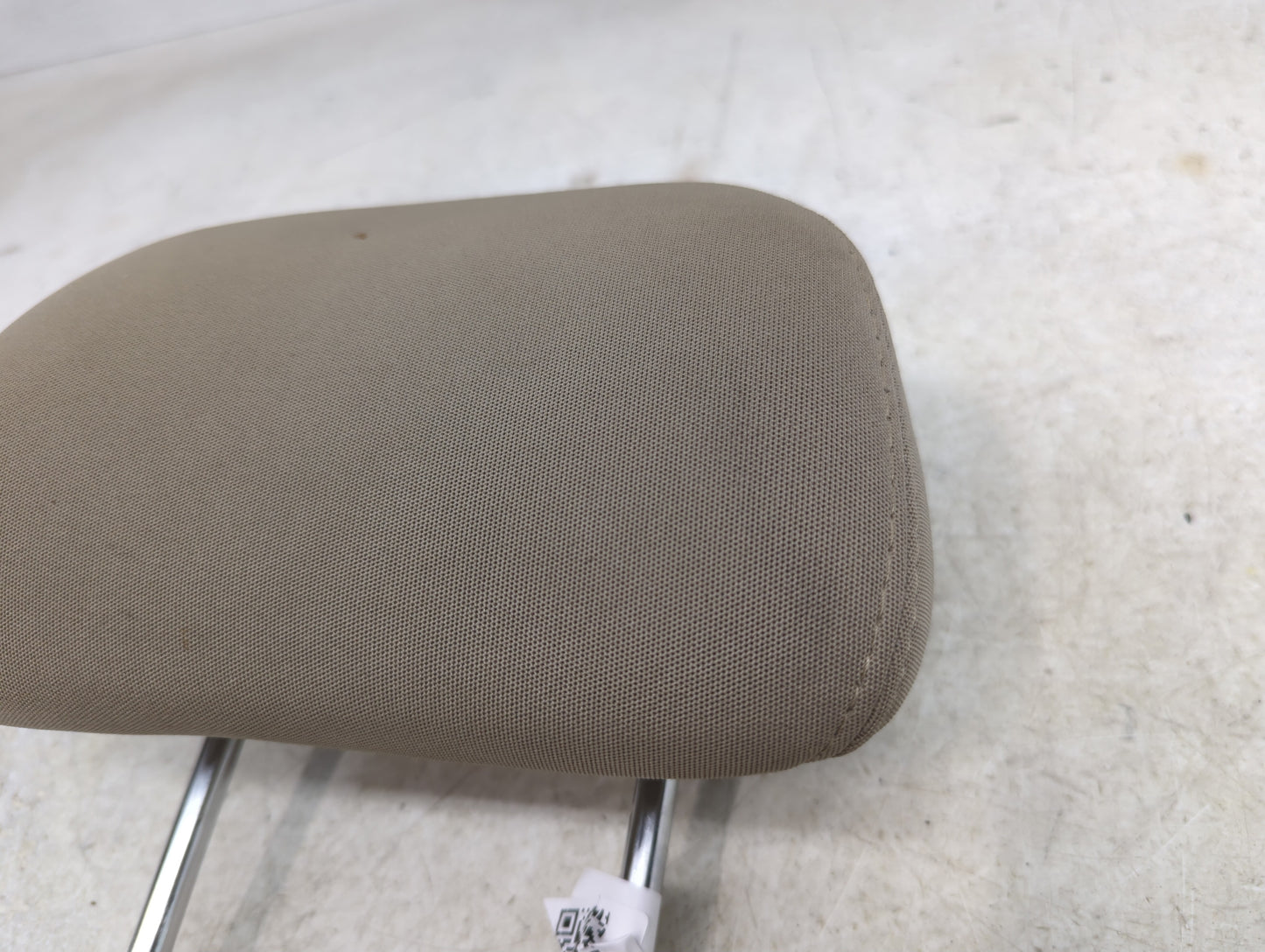 2011-2016 Hyundai Elantra Headrest Head Rest Rear Seat Fits Fits 2011 2012 2013 2014 2015 2016 OEM Used Auto Parts - Oemused