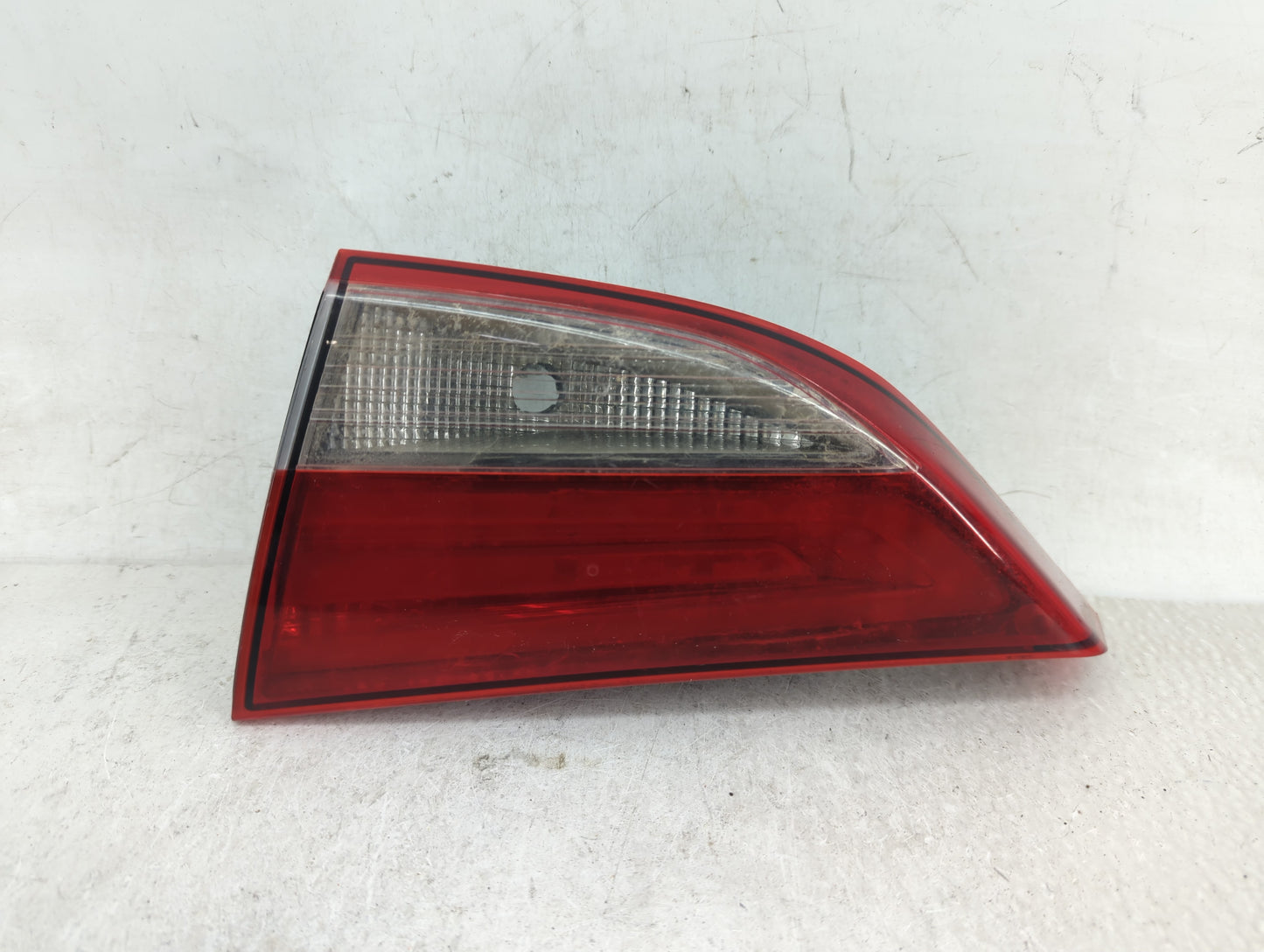 2014-2016 Hyundai Elantra Tail Light Assembly Passenger Right OEM P/N:92404-3Y500 Fits Fits 2014 2015 2016 OEM Used Auto Par