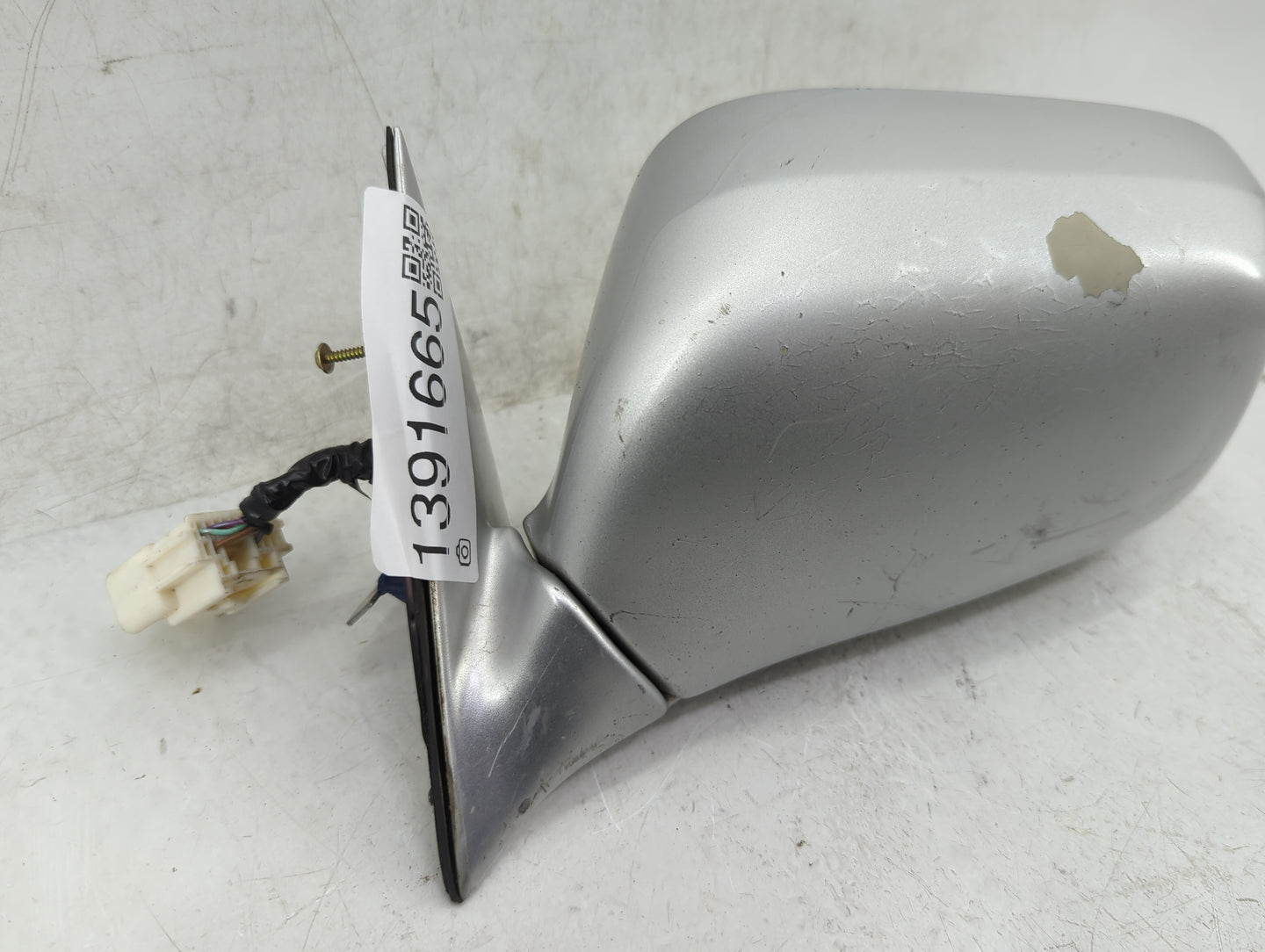 2015-2016 Hyundai Elantra Driver Side View Mirror - Left Door Mirror OEM Used - Oemusedautoparts1.com