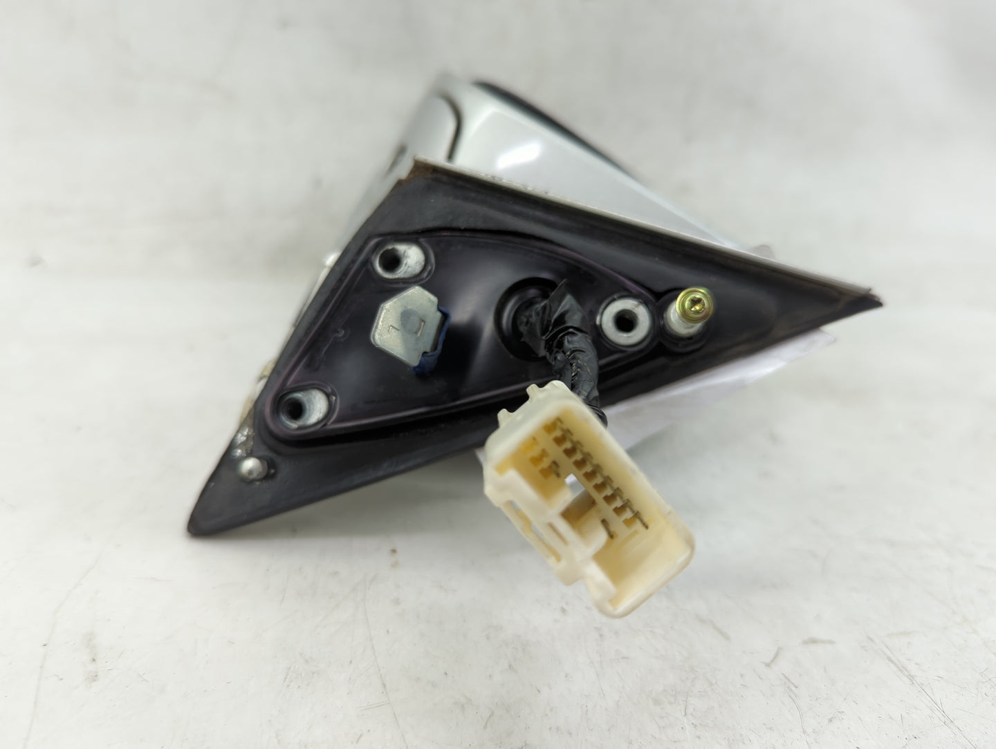 2015-2016 Hyundai Elantra Driver Side View Mirror - Left Door Mirror OEM Used - Oemusedautoparts1.com