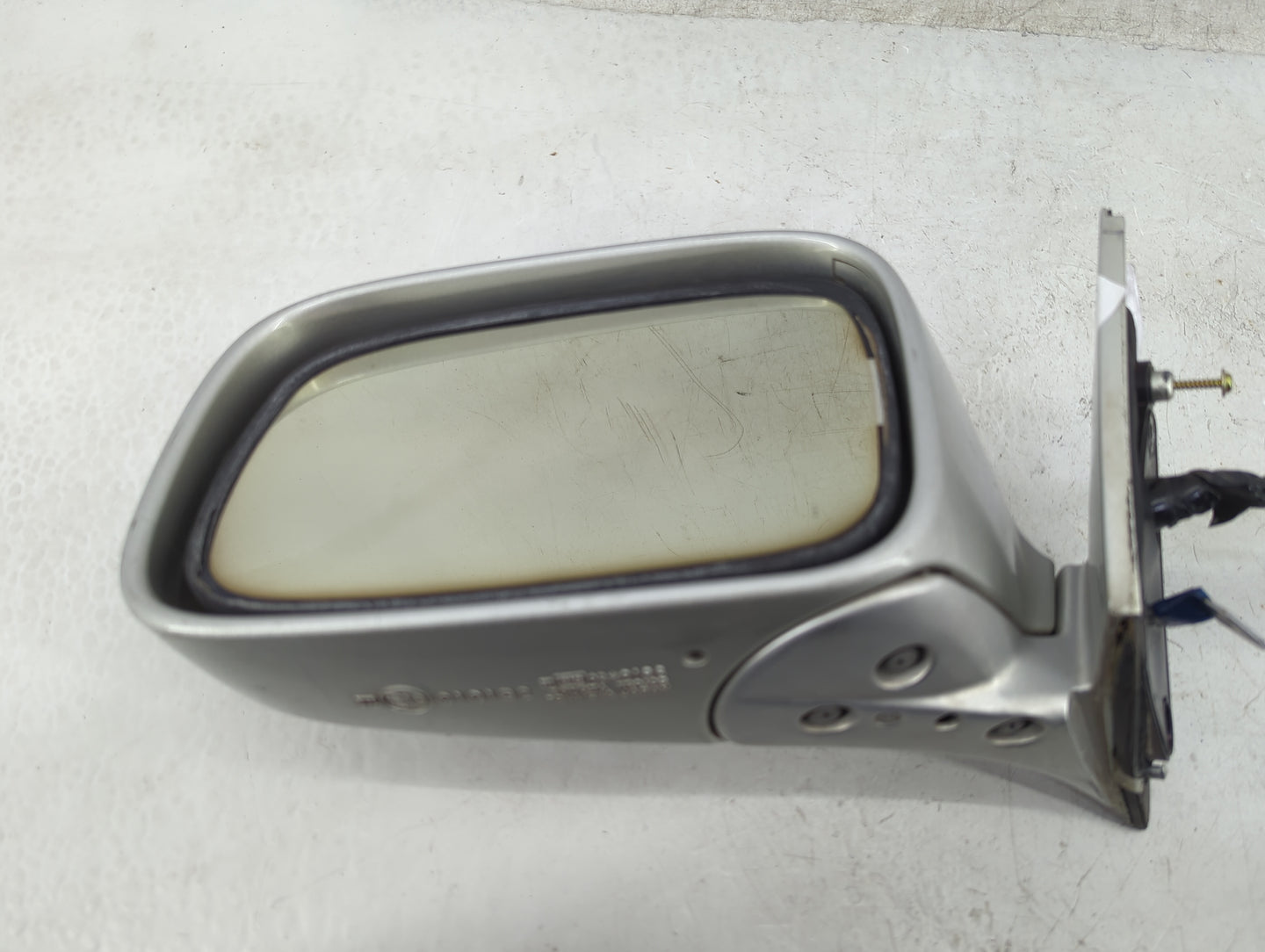 2015-2016 Hyundai Elantra Driver Side View Mirror - Left Door Mirror OEM Used - Oemusedautoparts1.com