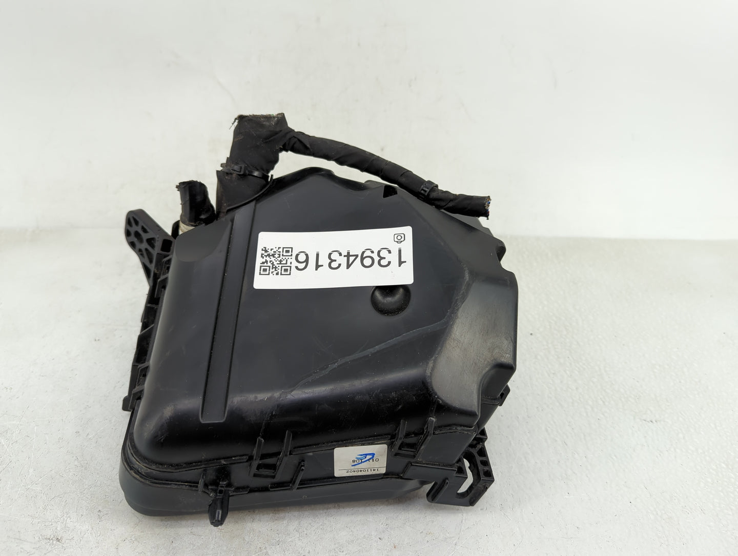 2014-2016 Hyundai Elantra Fusebox Fuse Box Panel Relay Module P/N:91951-3X710 Fits Fits 2014 2015 2016 OEM Used Auto Parts -