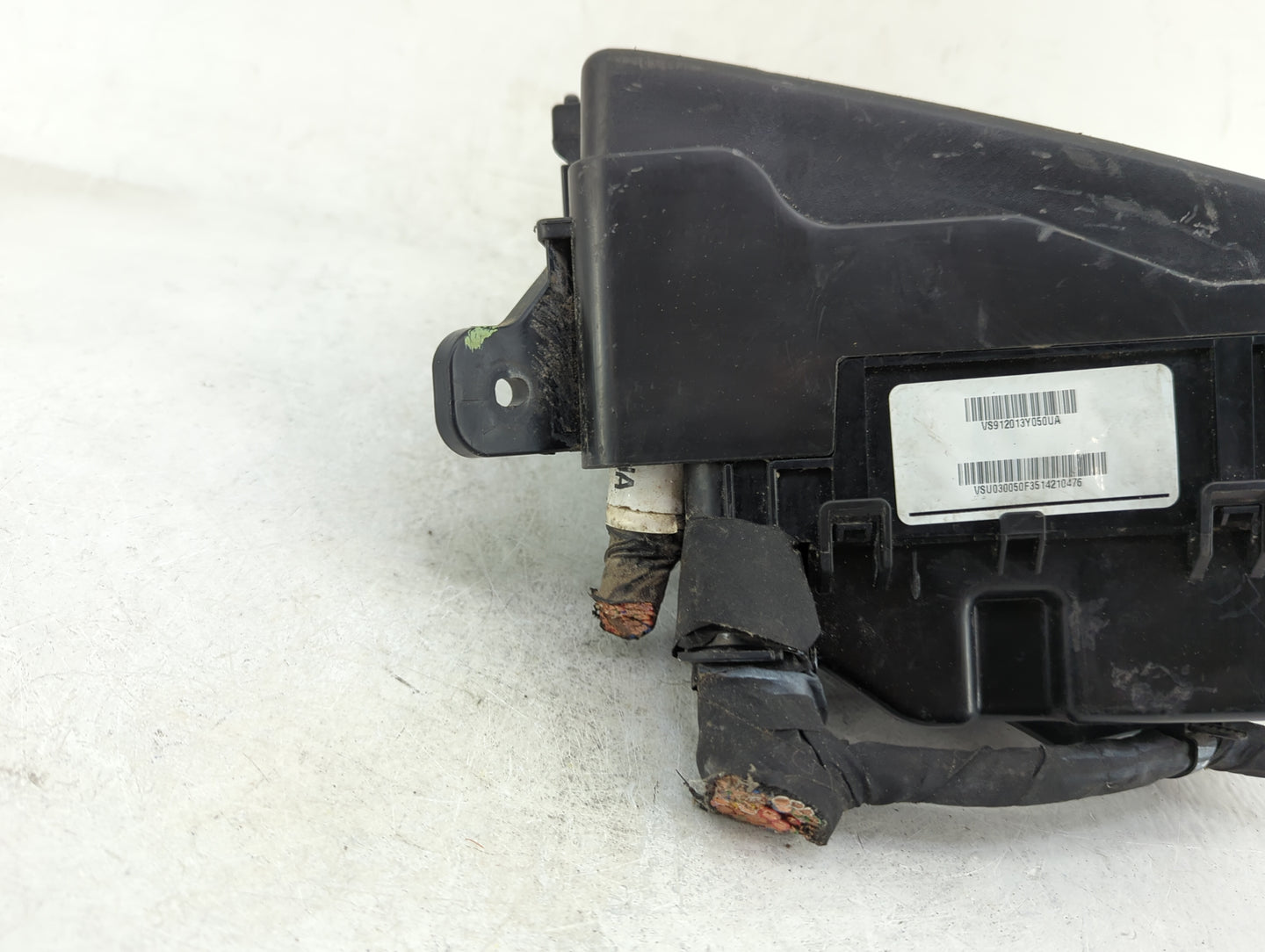 2014-2016 Hyundai Elantra Fusebox Fuse Box Panel Relay Module P/N:91951-3X710 Fits Fits 2014 2015 2016 OEM Used Auto Parts -