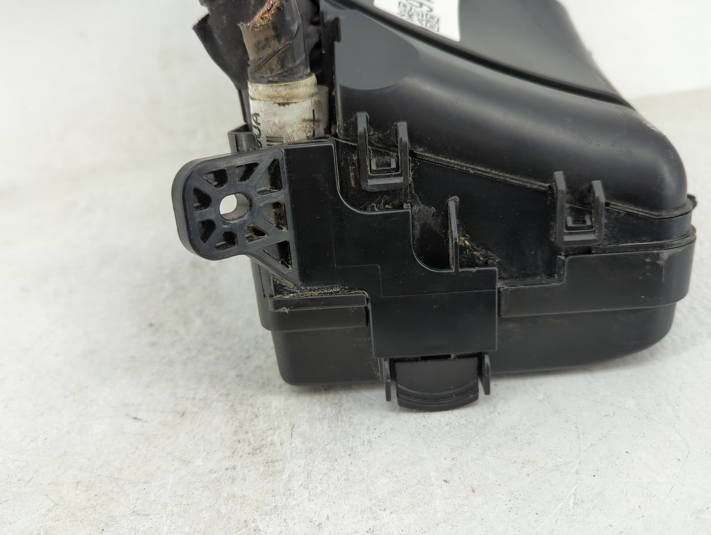 2014-2016 Hyundai Elantra Fusebox Fuse Box Panel Relay Module P/N:91951-3X710 Fits Fits 2014 2015 2016 OEM Used Auto Parts -