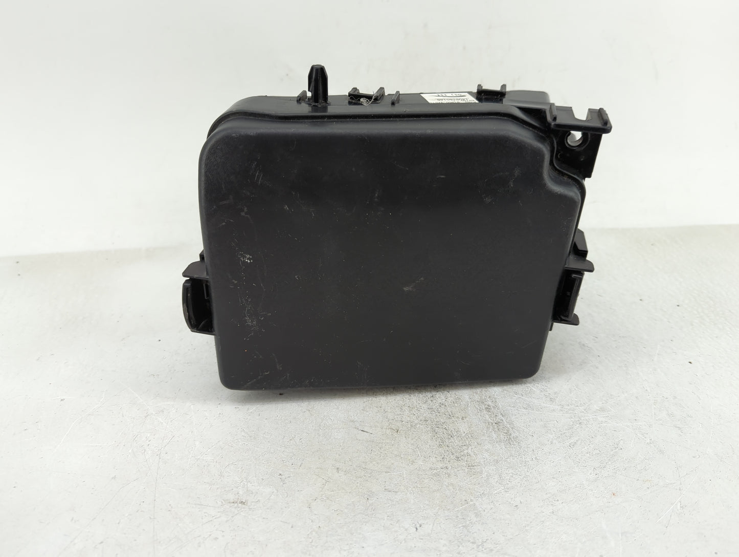 2014-2016 Hyundai Elantra Fusebox Fuse Box Panel Relay Module P/N:91265 3X060 Fits Fits 2014 2015 2016 OEM Used Auto Parts -