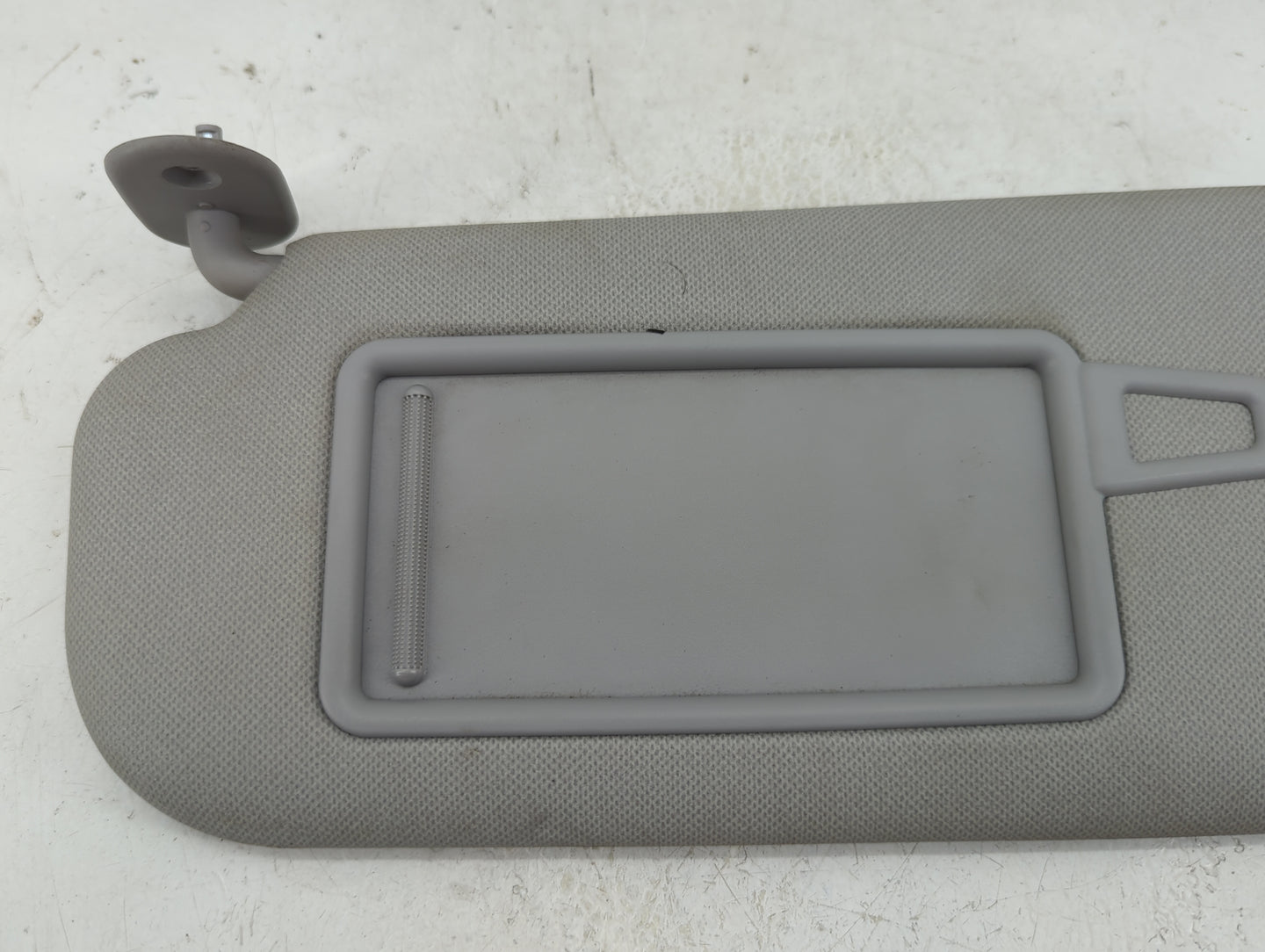 2014-2016 Hyundai Elantra Sun Visor Shade Replacement Driver Left Mirror Fits Fits 2014 2015 2016 OEM Used Auto Parts - Oemu