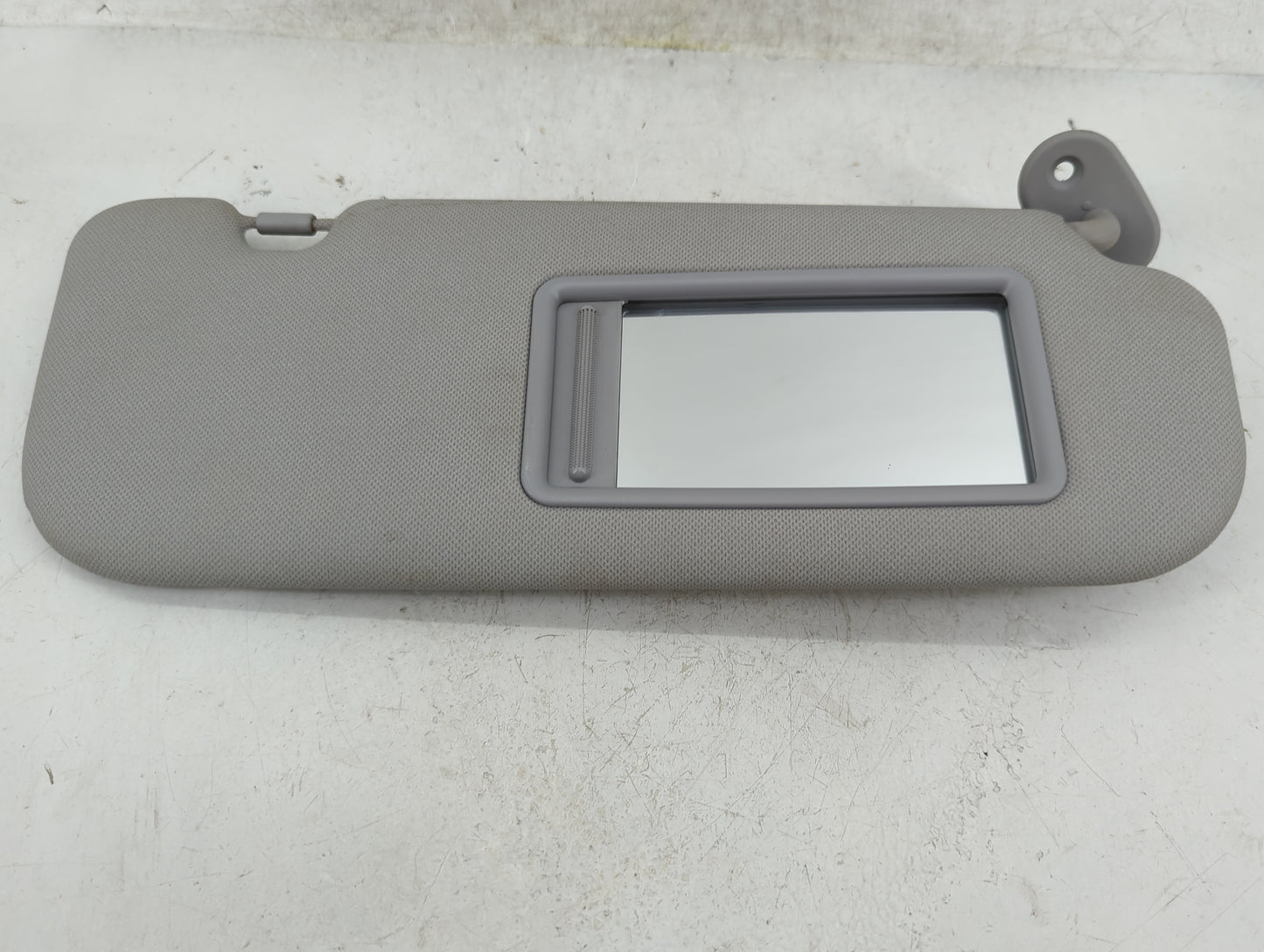 2014-2016 Hyundai Elantra Sun Visor Shade Replacement Passenger Right Mirror Fits Fits 2014 2015 2016 OEM Used Auto Parts - 