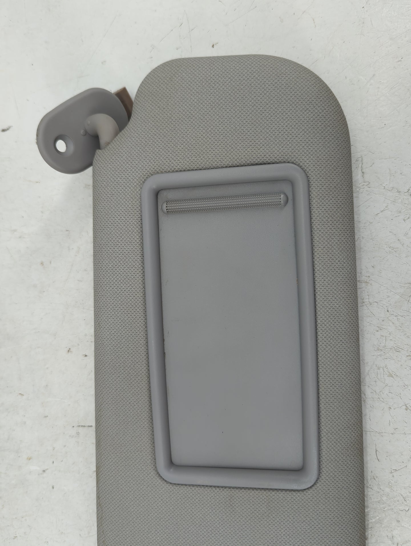 2014-2016 Hyundai Elantra Sun Visor Shade Replacement Passenger Right Mirror Fits Fits 2014 2015 2016 OEM Used Auto Parts - 