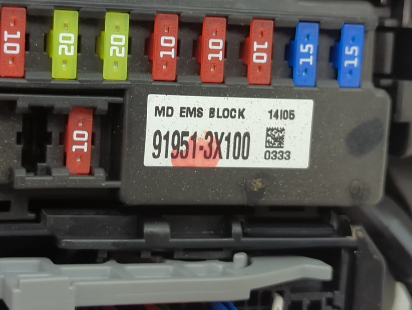 2014-2016 Hyundai Elantra Fusebox Fuse Box Panel Relay Module P/N:91951-3X100 Fits Fits 2014 2015 2016 OEM Used Auto Parts -