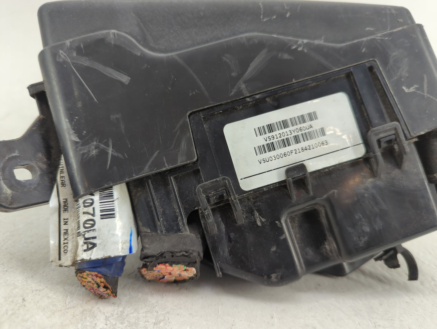 2014-2016 Hyundai Elantra Fusebox Fuse Box Panel Relay Module Fits Fits 2014 2015 2016 OEM Used Auto Parts - Oemusedautopart