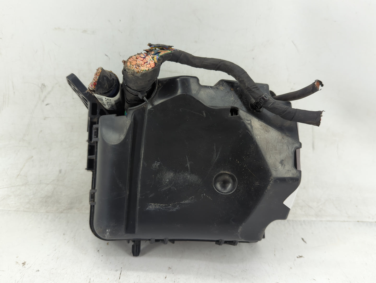 2014-2016 Hyundai Elantra Fusebox Fuse Box Panel Relay Module P/N:91951-3X710 Fits Fits 2014 2015 2016 OEM Used Auto Parts -