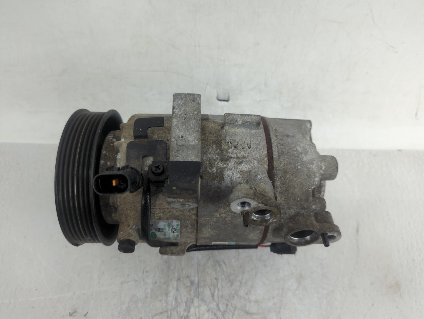 2014-2016 Hyundai Elantra Air Conditioning A/c Ac Compressor Oem - Oemusedautoparts1.com