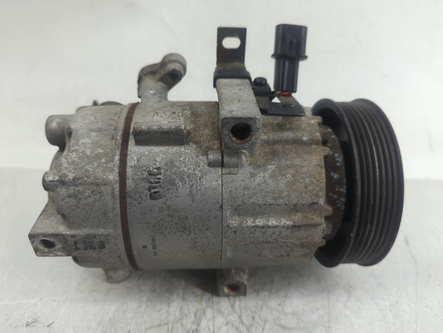 2014-2016 Hyundai Elantra Air Conditioning A/c Ac Compressor Oem - Oemusedautoparts1.com