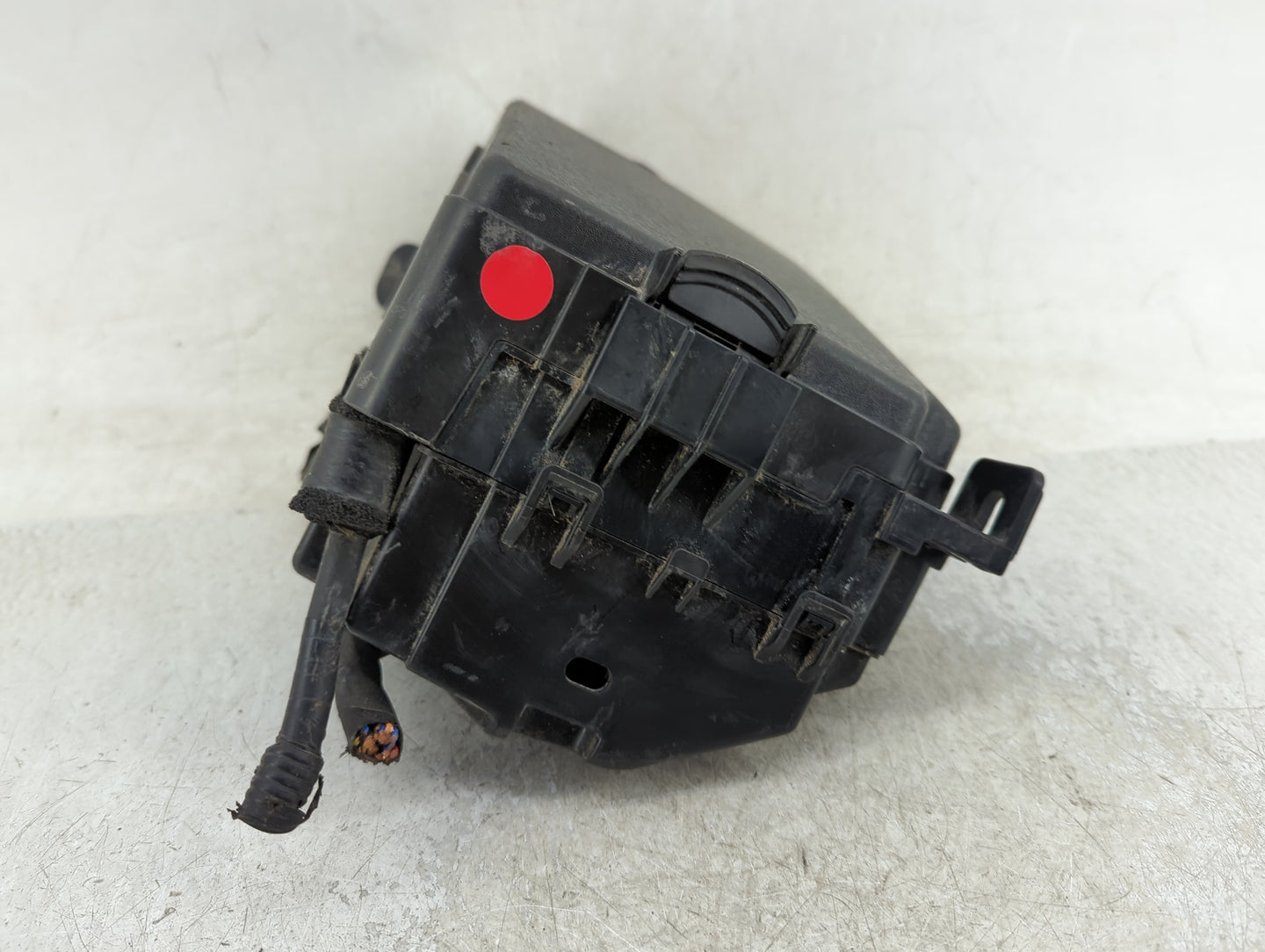 2014-2016 Hyundai Elantra Fusebox Fuse Box Panel Relay Module Fits Fits 2014 2015 2016 OEM Used Auto Parts - Oemusedautopart