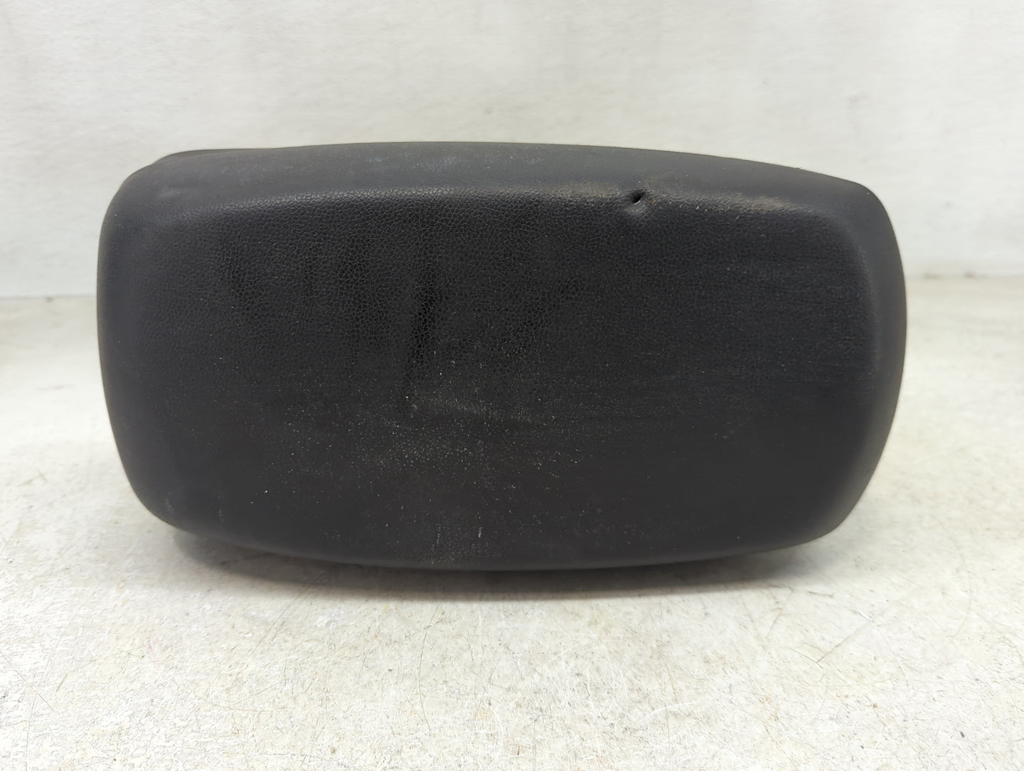 2015 Hyundai Elantra Center Console Armrest Cover Lid Fits OEM Used Auto Parts - Oemusedautoparts1.com