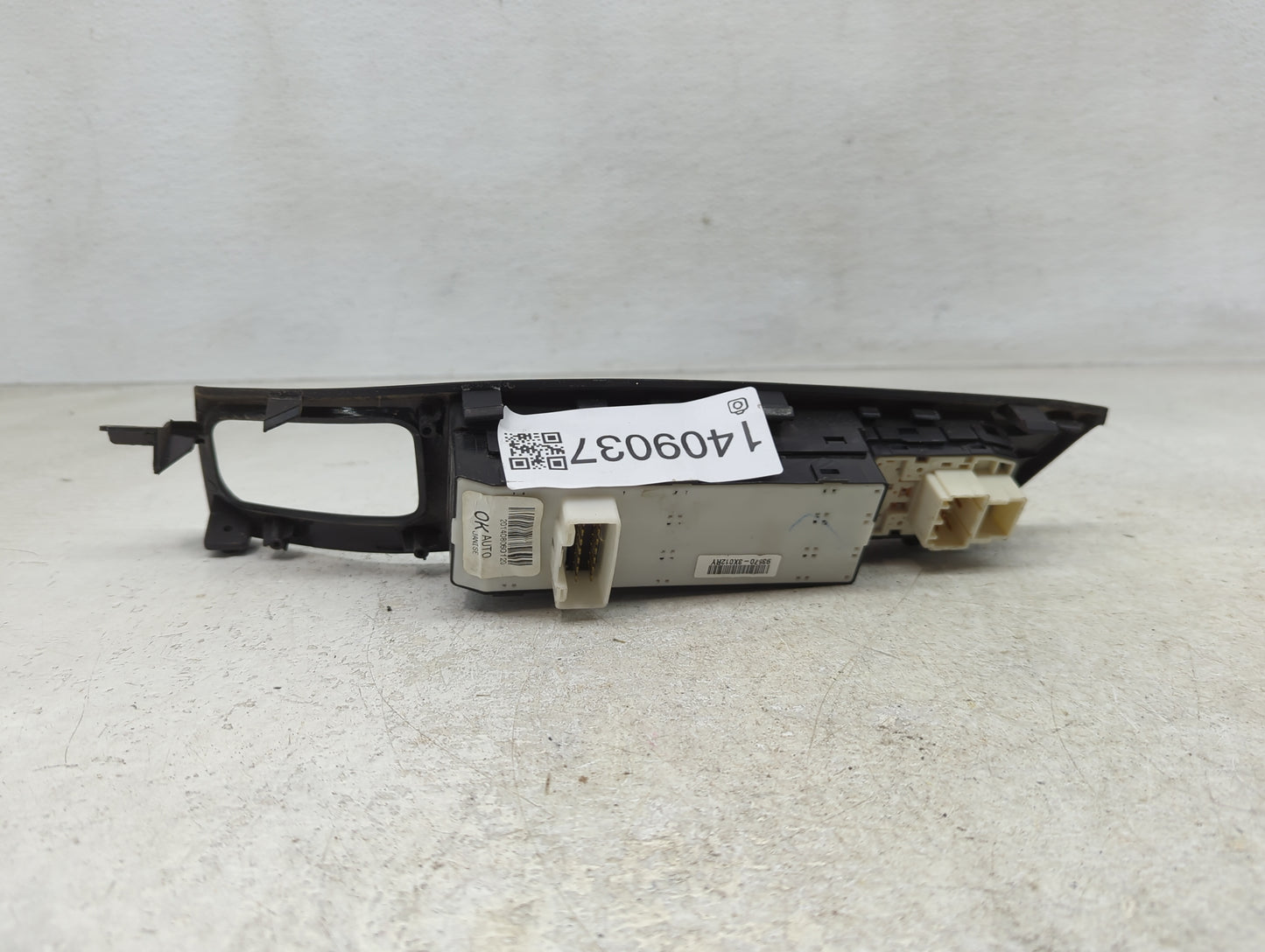 2014-2016 Hyundai Elantra Master Power Window Switch Replacement Driver Side Left P/N:93570-3X012RY Fits Fits 2014 2015 2016