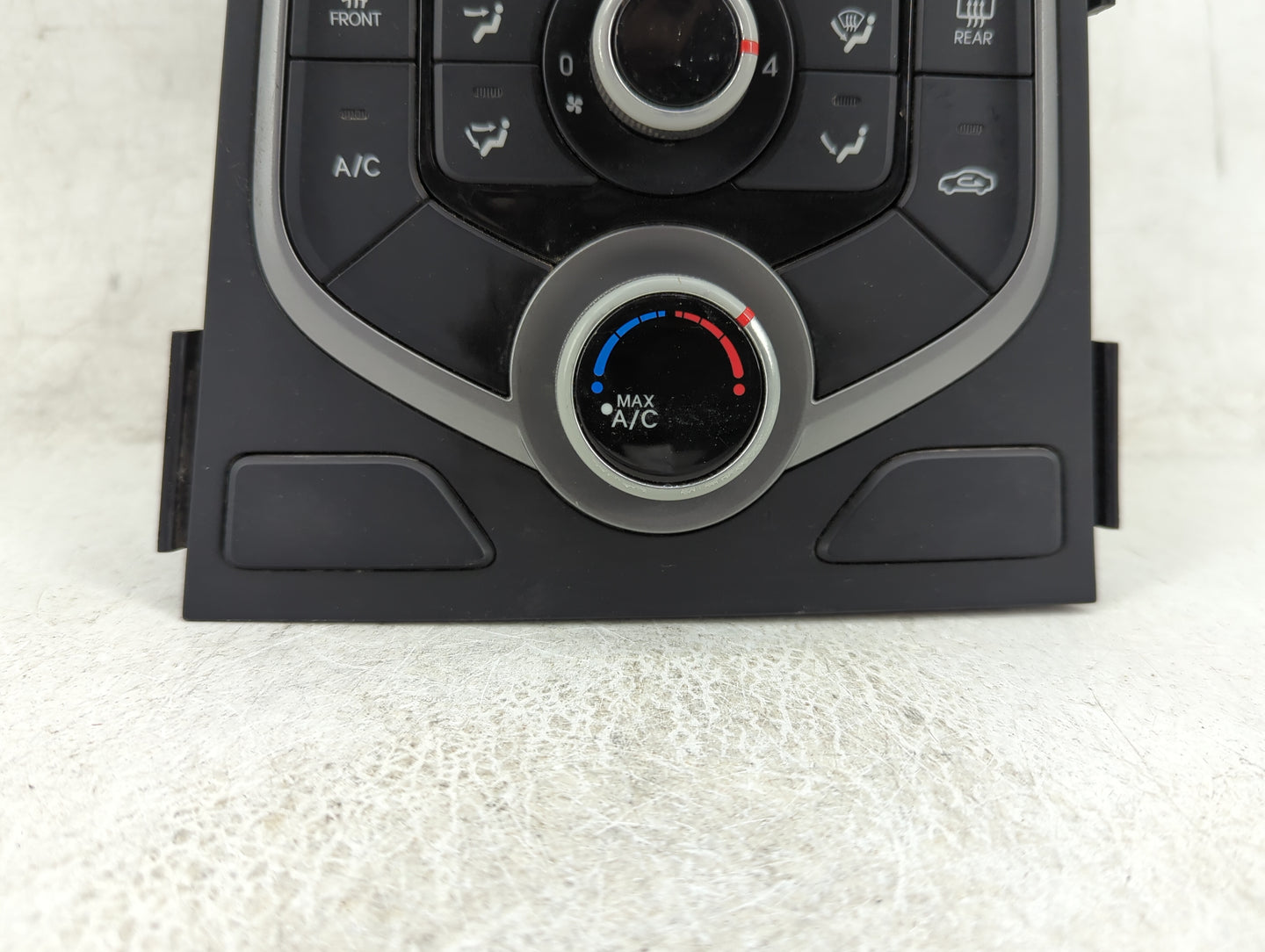 2014-2016 Hyundai Elantra Climate Control Module Temperature AC/Heater Replacement P/N:97250-3XCC0 Fits Fits 2014 2015 2016 