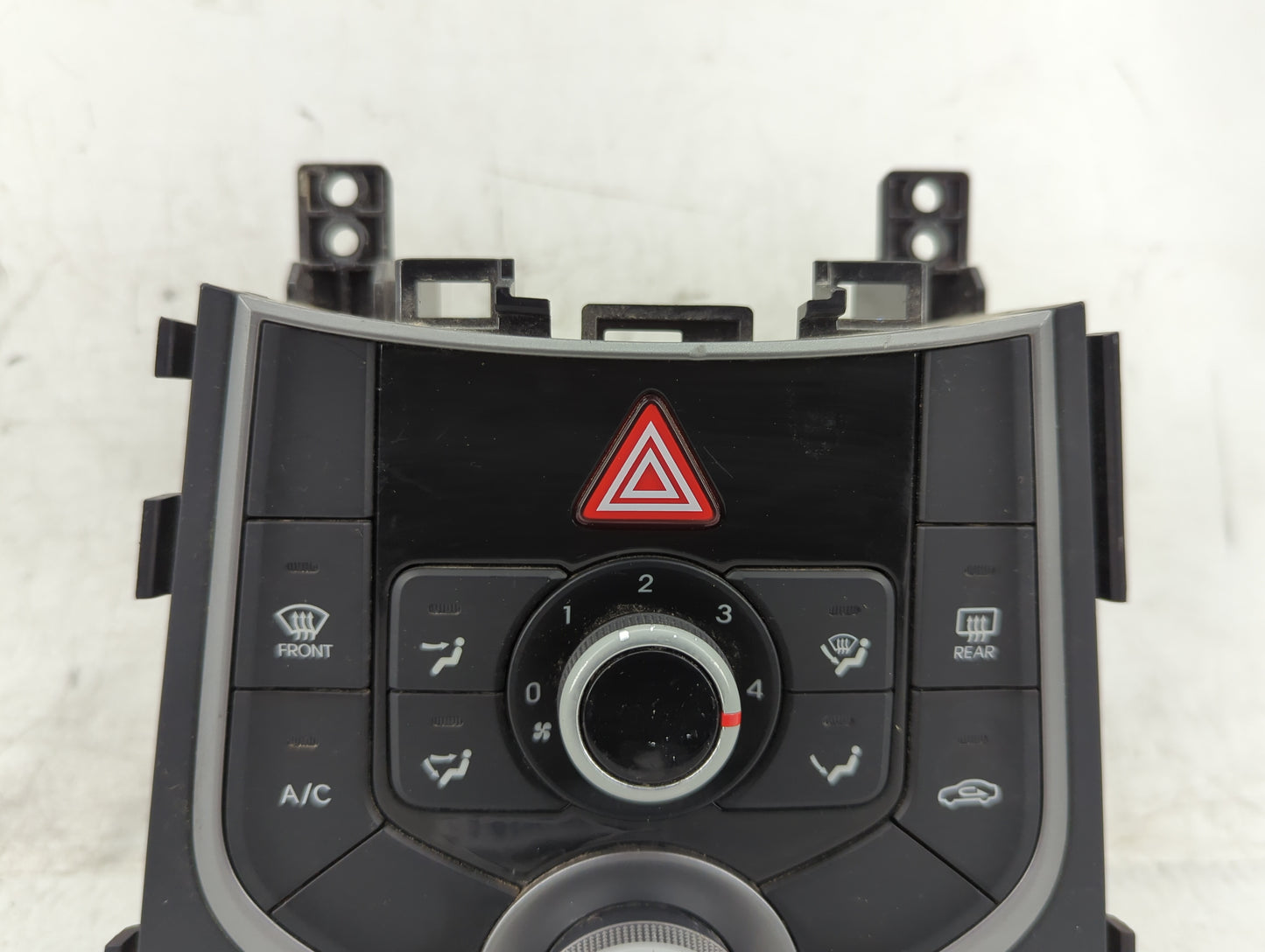 2014-2016 Hyundai Elantra Climate Control Module Temperature AC/Heater Replacement P/N:97250-3XCC0 Fits Fits 2014 2015 2016 